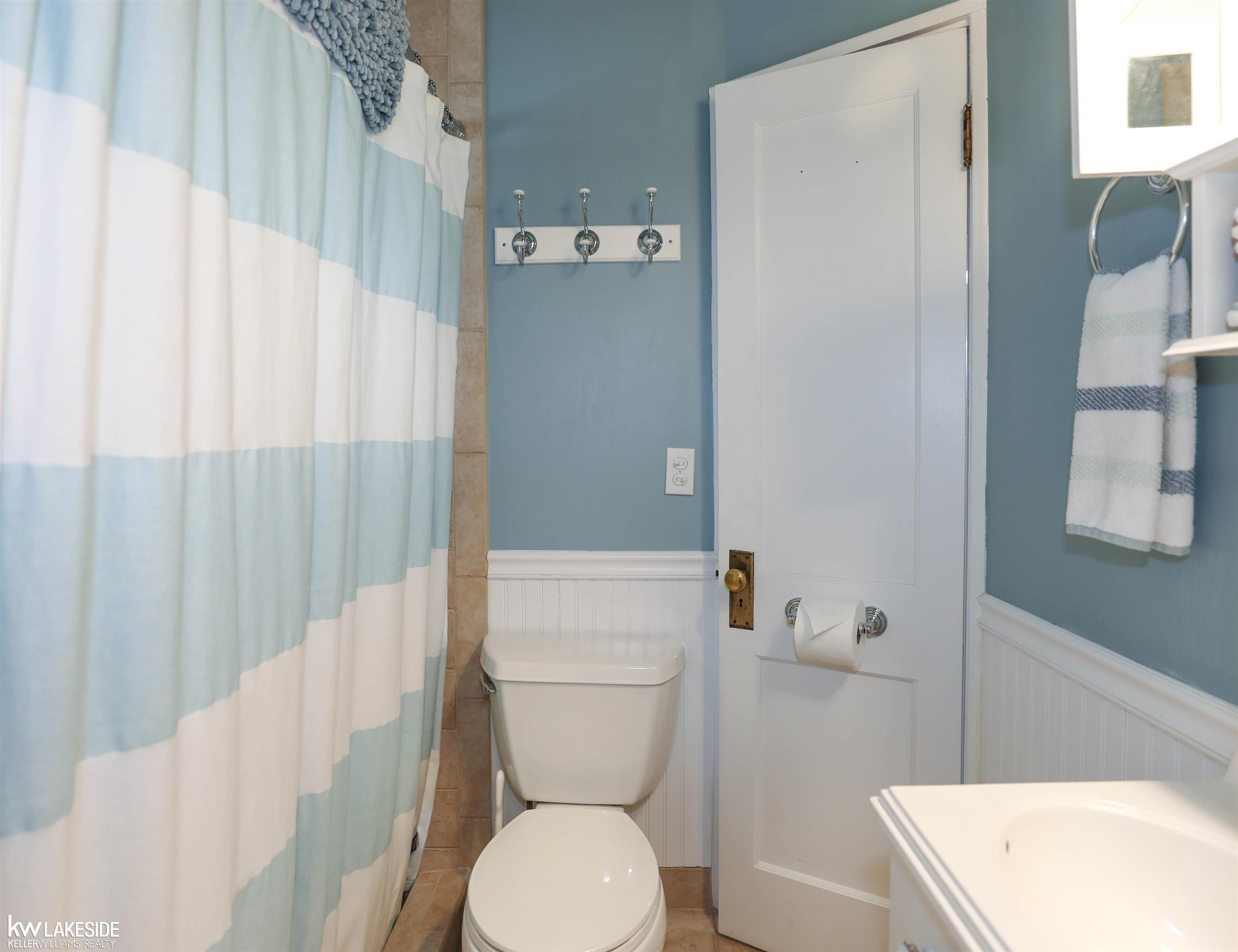 108 Highland, Lake Orion, MI 48362 — Photo 17