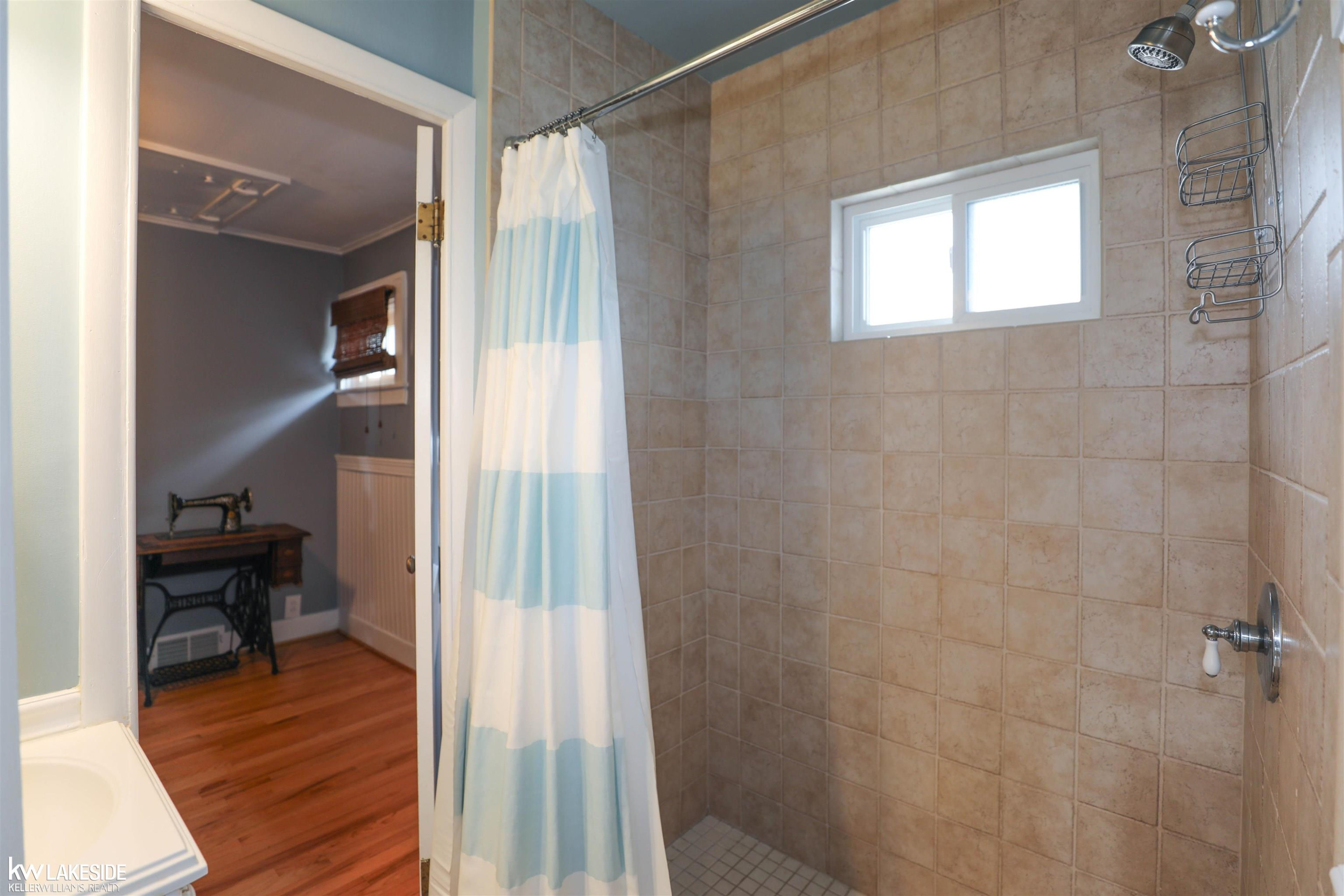 108 Highland, Lake Orion, MI 48362 — Photo 18
