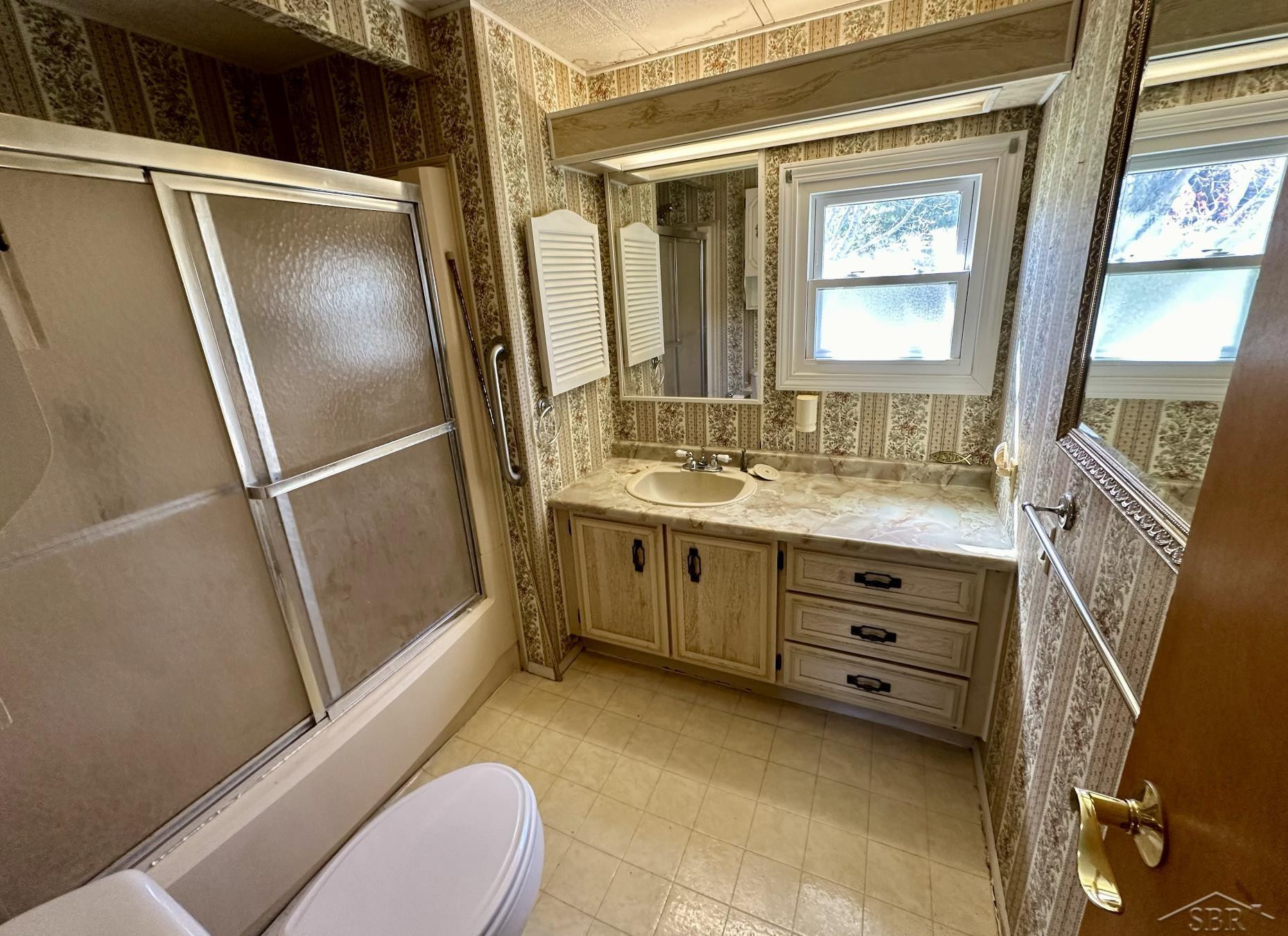 989 E Parkway Drive, Tawas City, MI 48763 — Photo 13