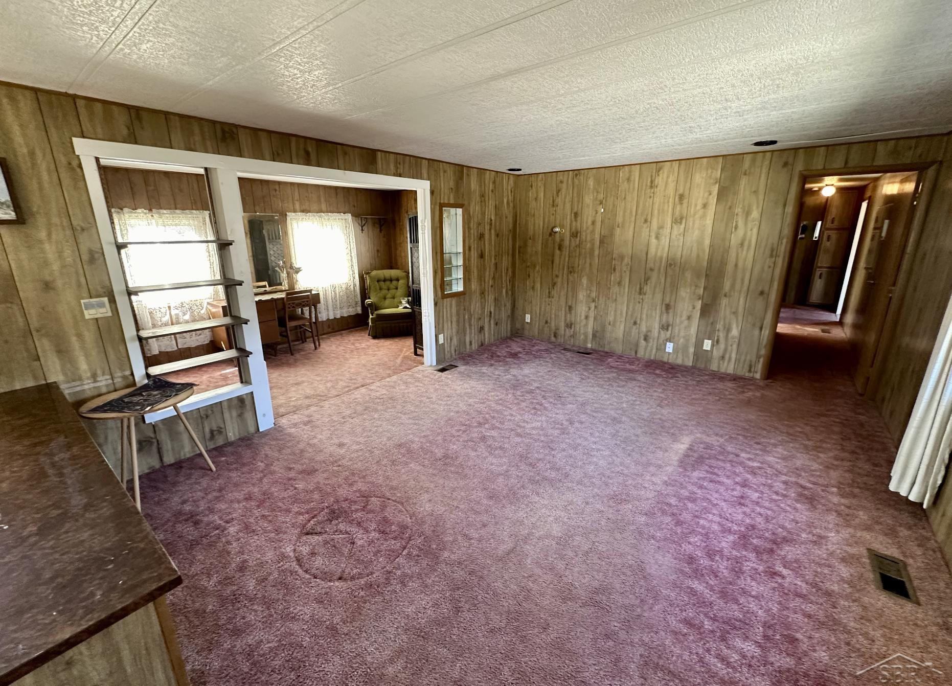 989 E Parkway Drive, Tawas City, MI 48763 — Photo 21