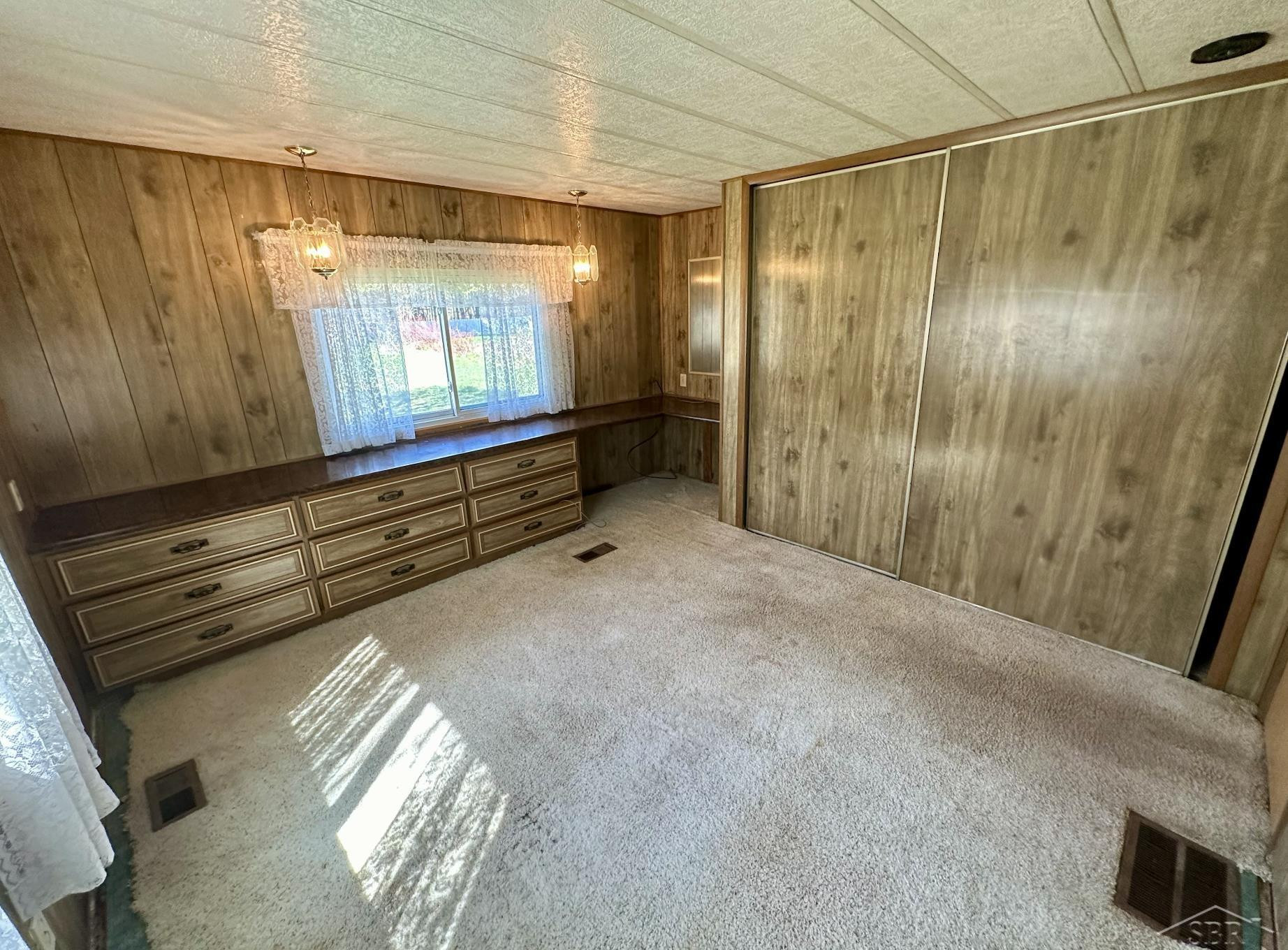989 E Parkway Drive, Tawas City, MI 48763 — Photo 26