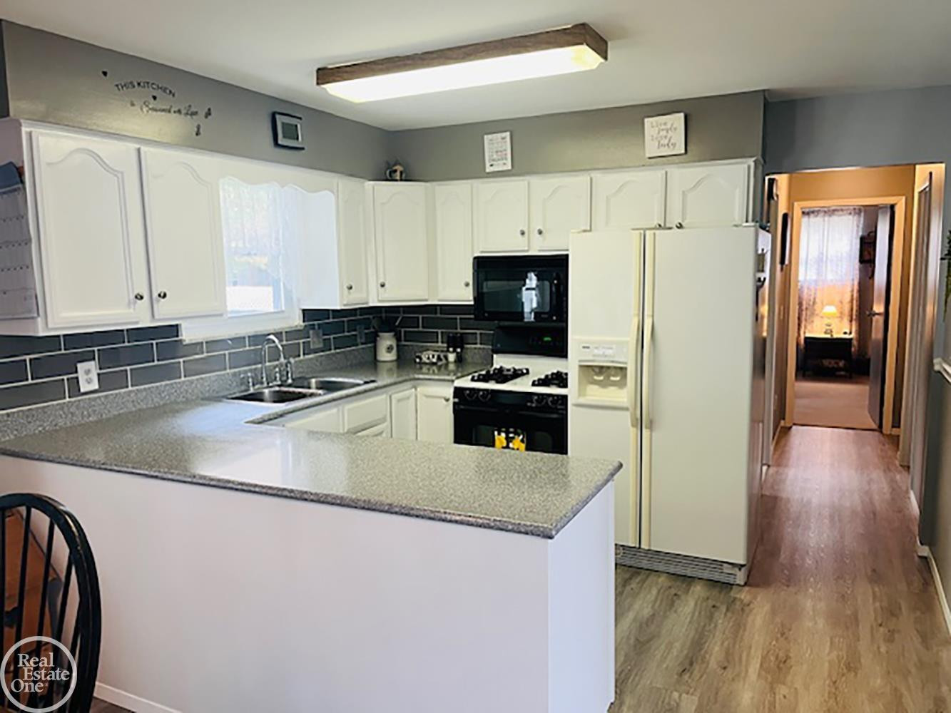 4614 Kingsbury Drive, Port Huron, MI 48060 — Photo 5
