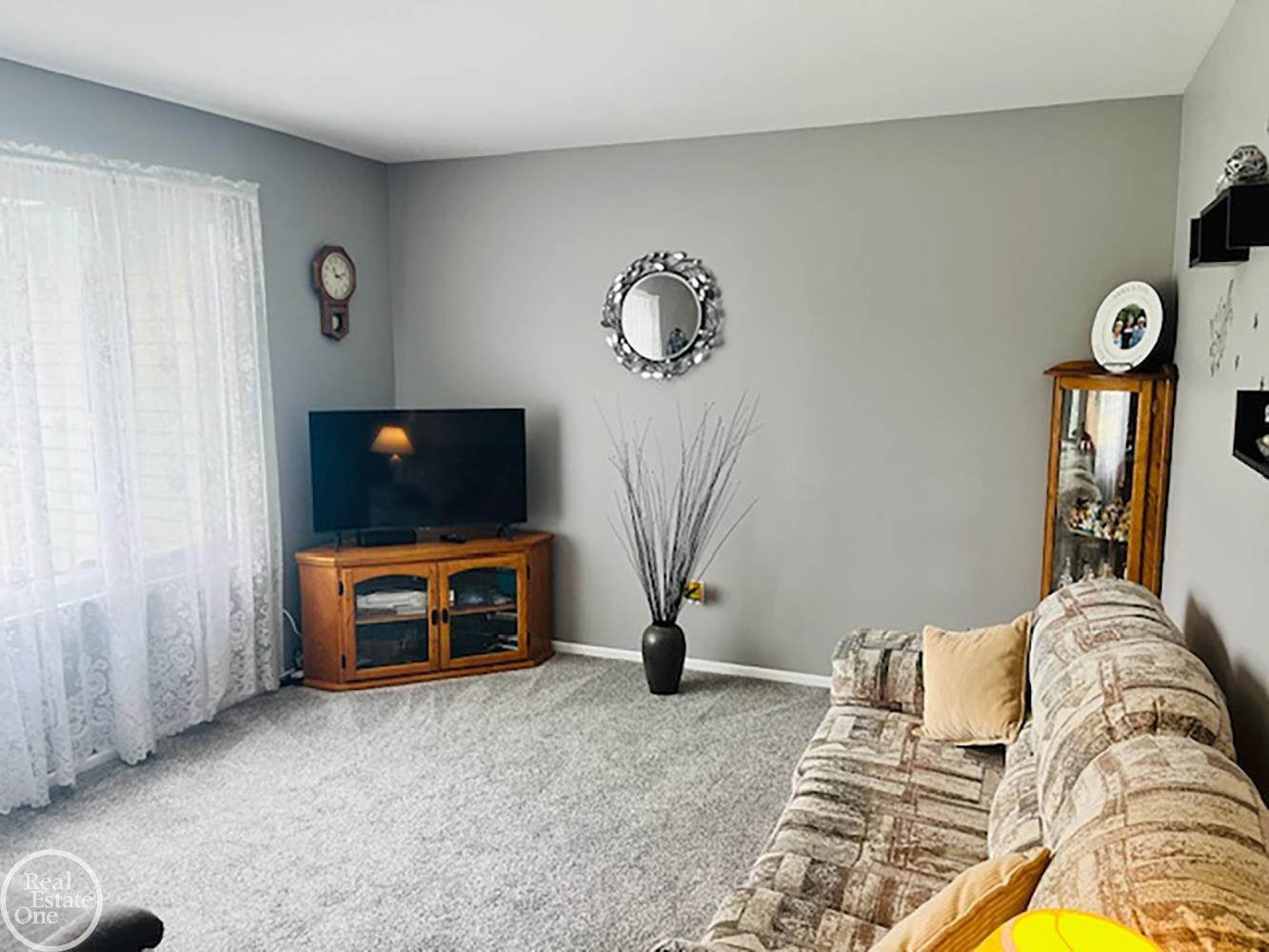 4614 Kingsbury Drive, Port Huron, MI 48060 — Photo 12
