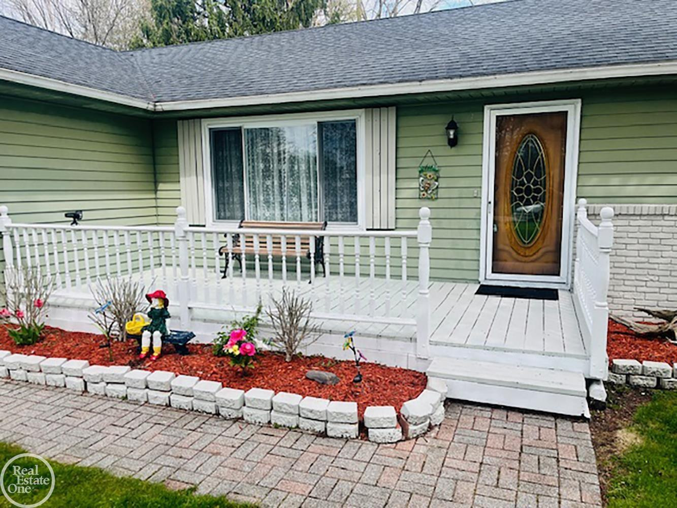 4614 Kingsbury Drive, Port Huron, MI 48060 — Photo 25