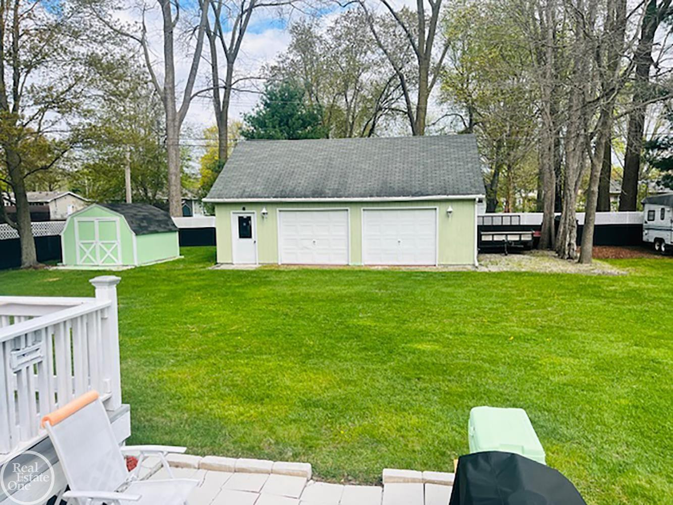 4614 Kingsbury Drive, Port Huron, MI 48060 — Photo 27