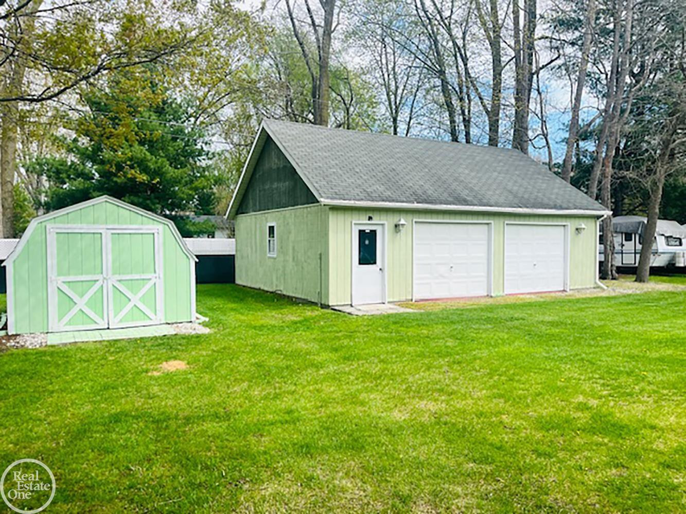 4614 Kingsbury Drive, Port Huron, MI 48060 — Photo 30