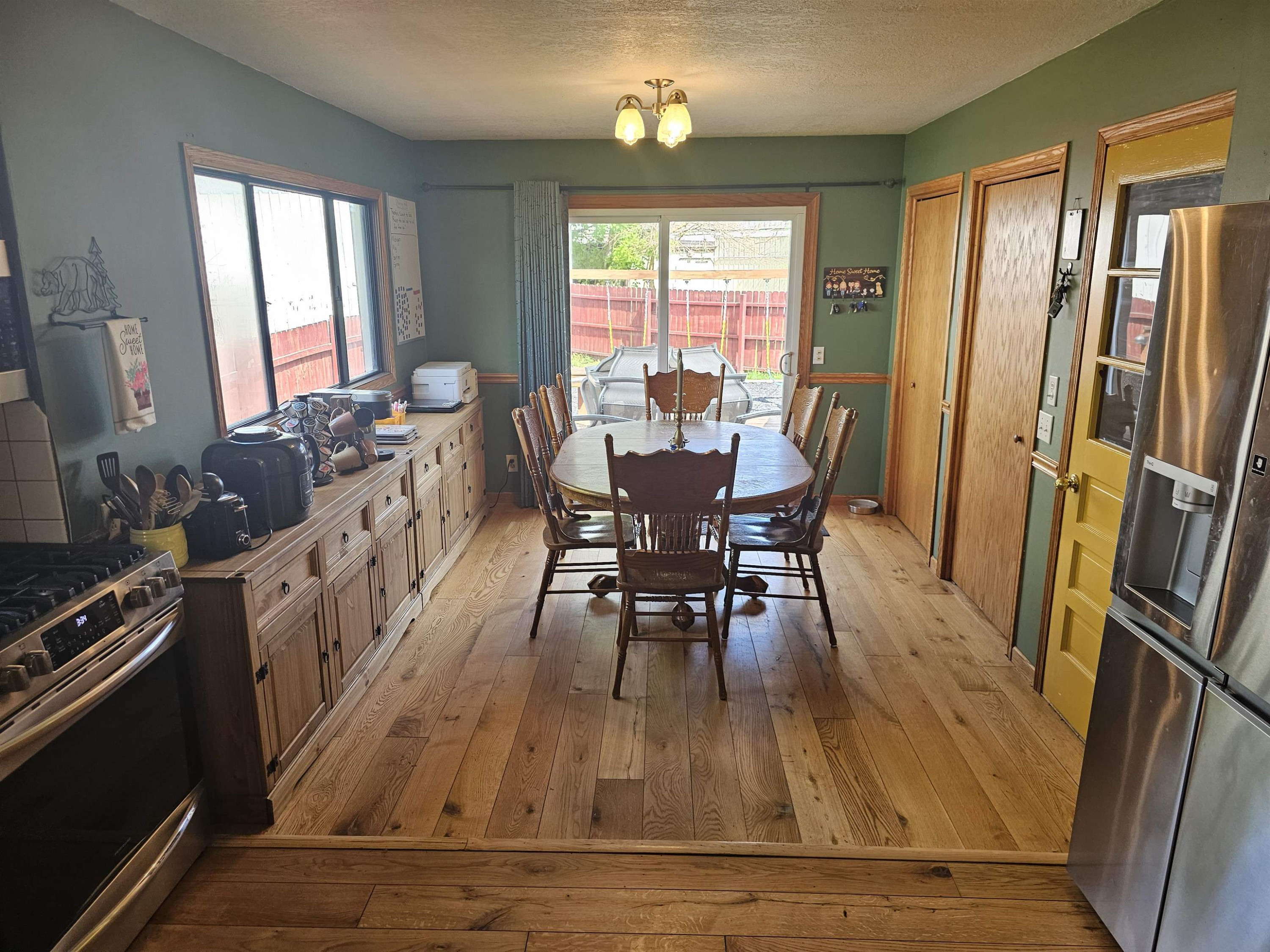 125 S Line Street, Chesaning, MI 48616 — Photo 8