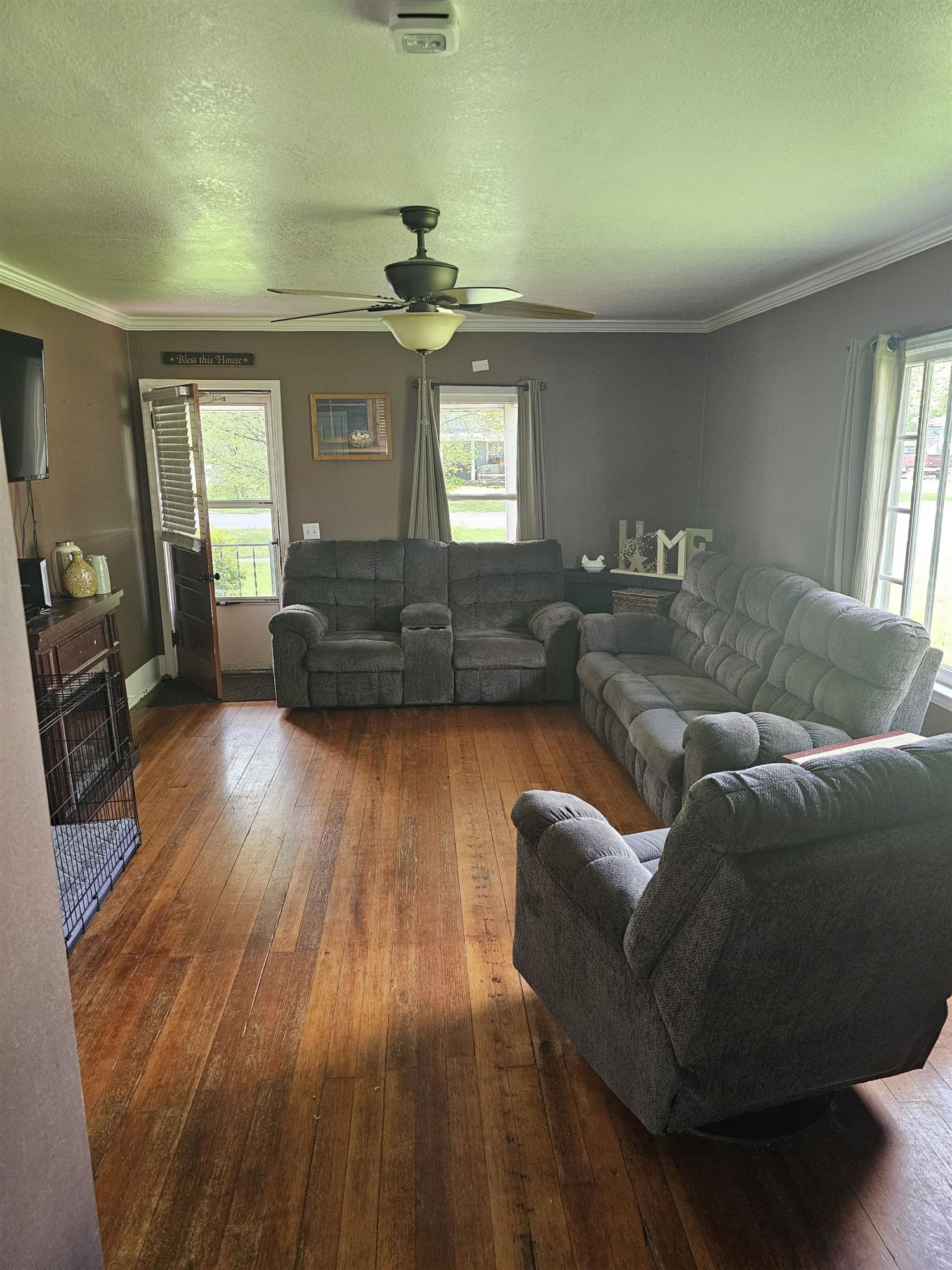 125 S Line Street, Chesaning, MI 48616 — Photo 9