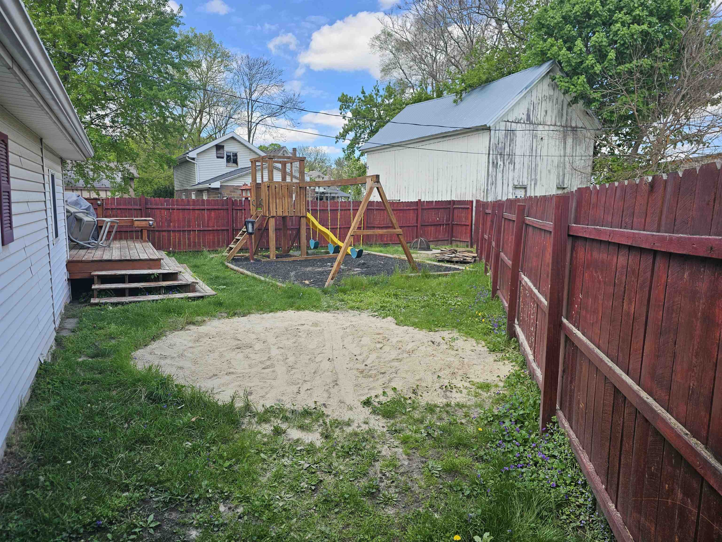 125 S Line Street, Chesaning, MI 48616 — Photo 11