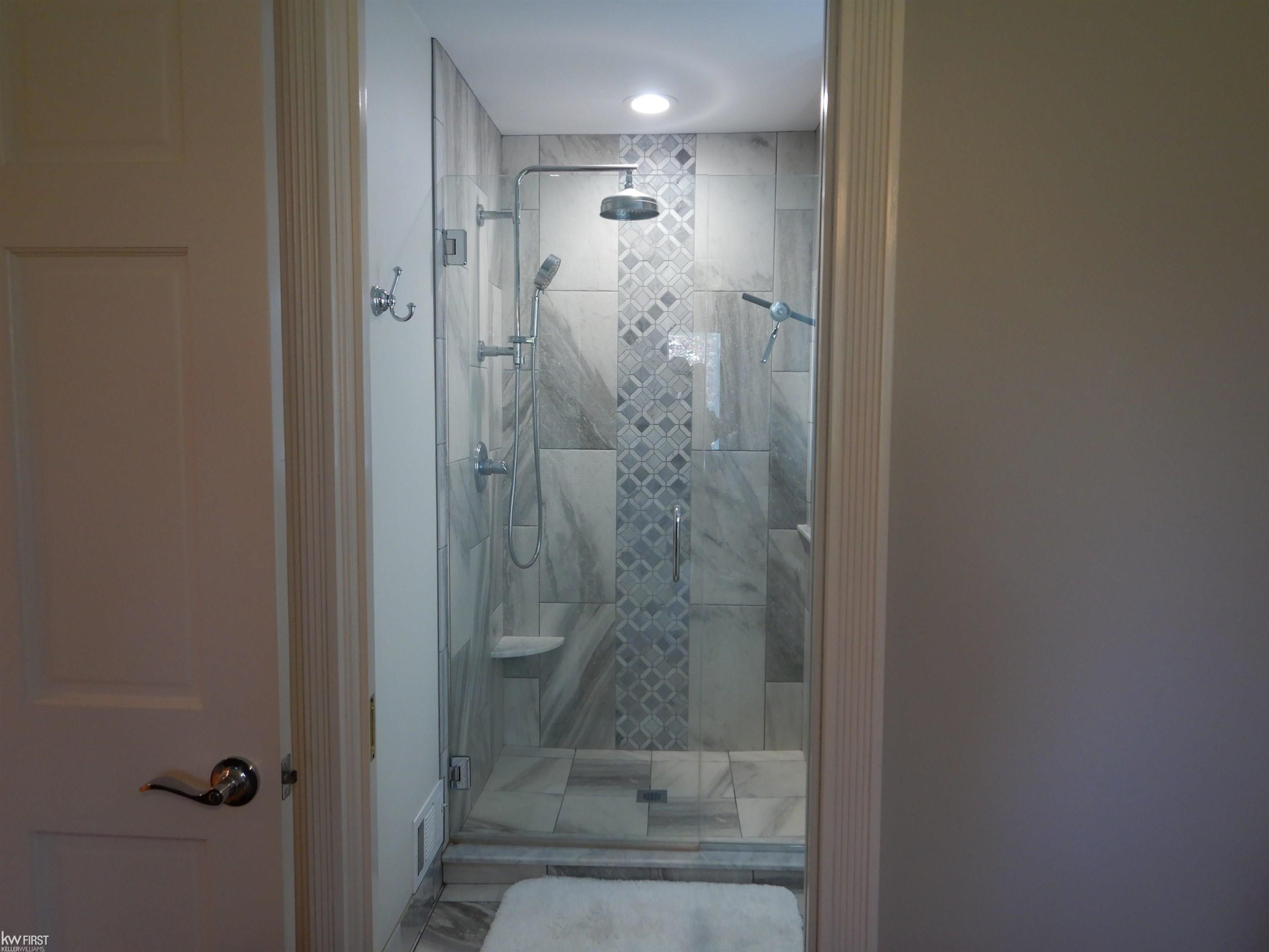 16085 Silver Bend Drive, Linden, MI 48451 — Photo 37