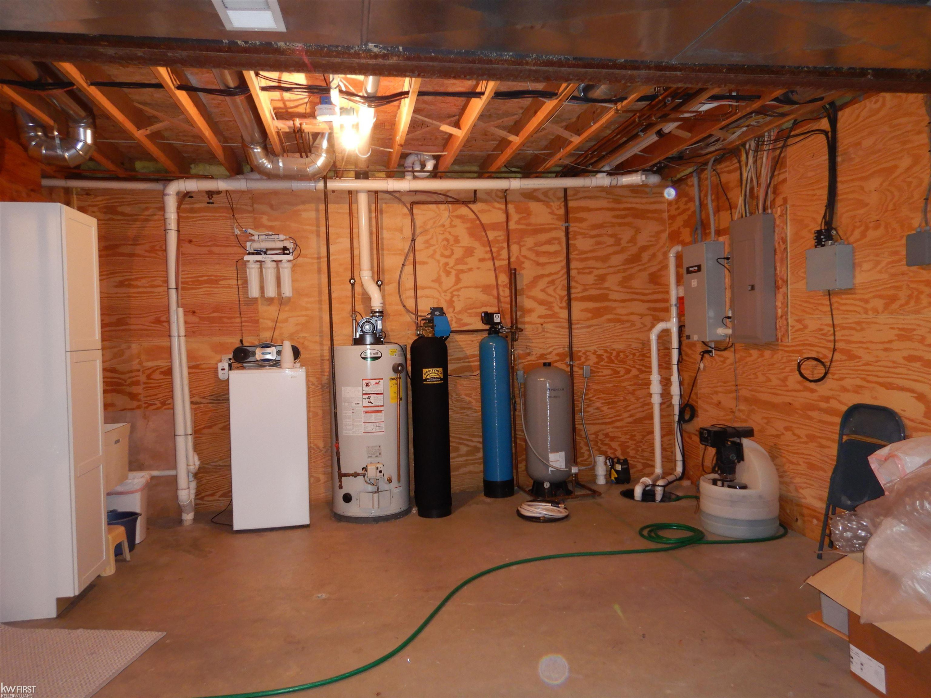 16085 Silver Bend Drive, Linden, MI 48451 — Photo 46