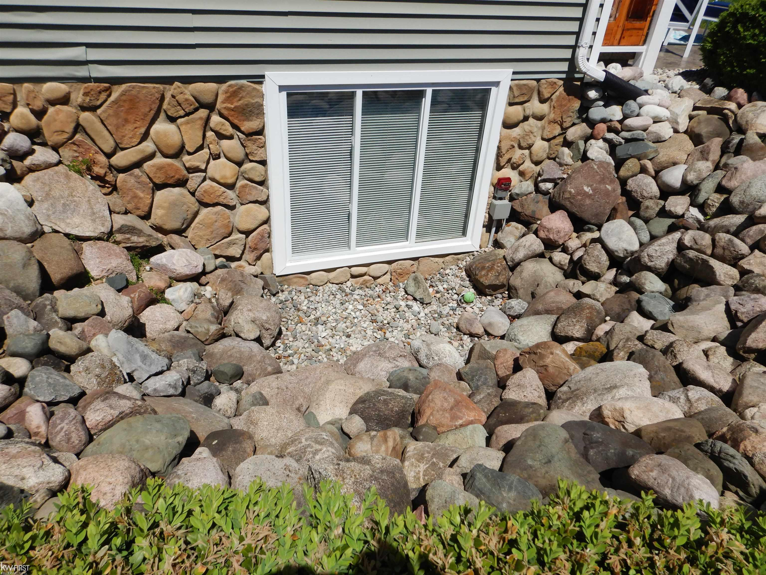 16085 Silver Bend Drive, Linden, MI 48451 — Photo 65