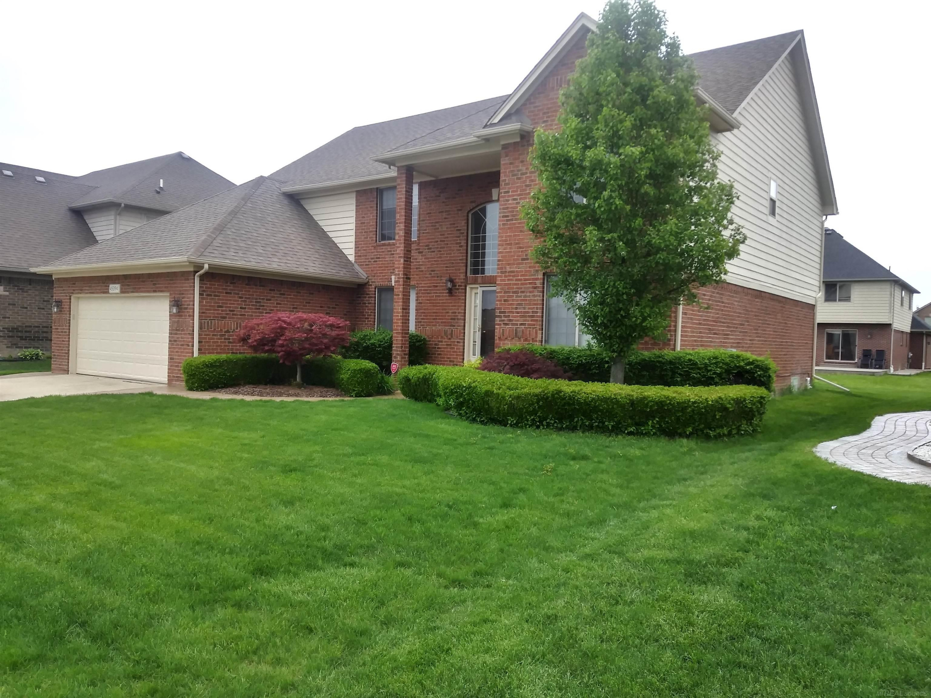 45394 Torch Lake Drive, Macomb, MI 48044 — Photo 2
