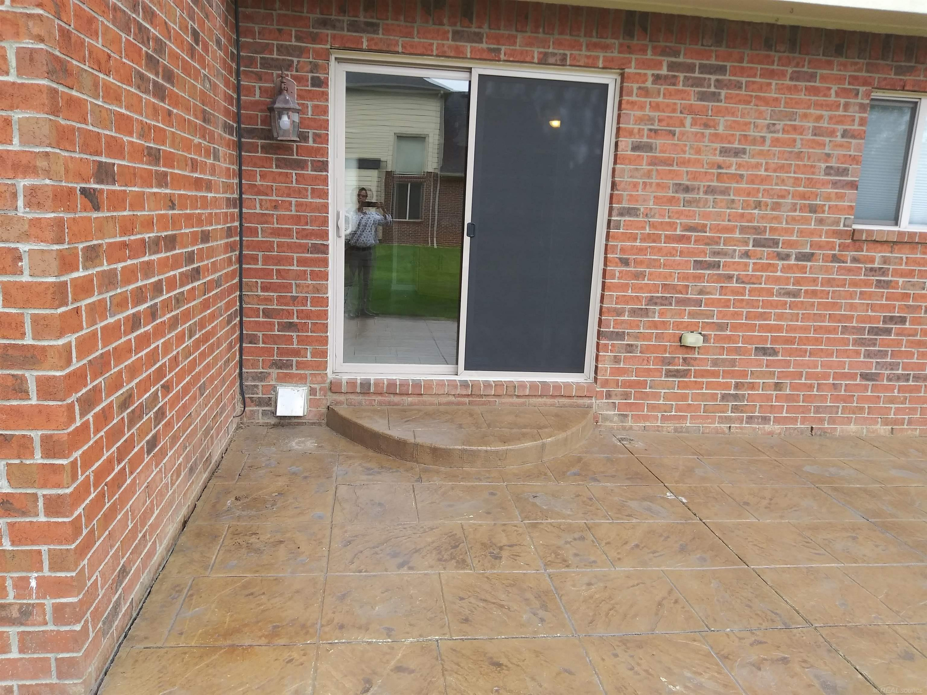 45394 Torch Lake Drive, Macomb, MI 48044 — Photo 10
