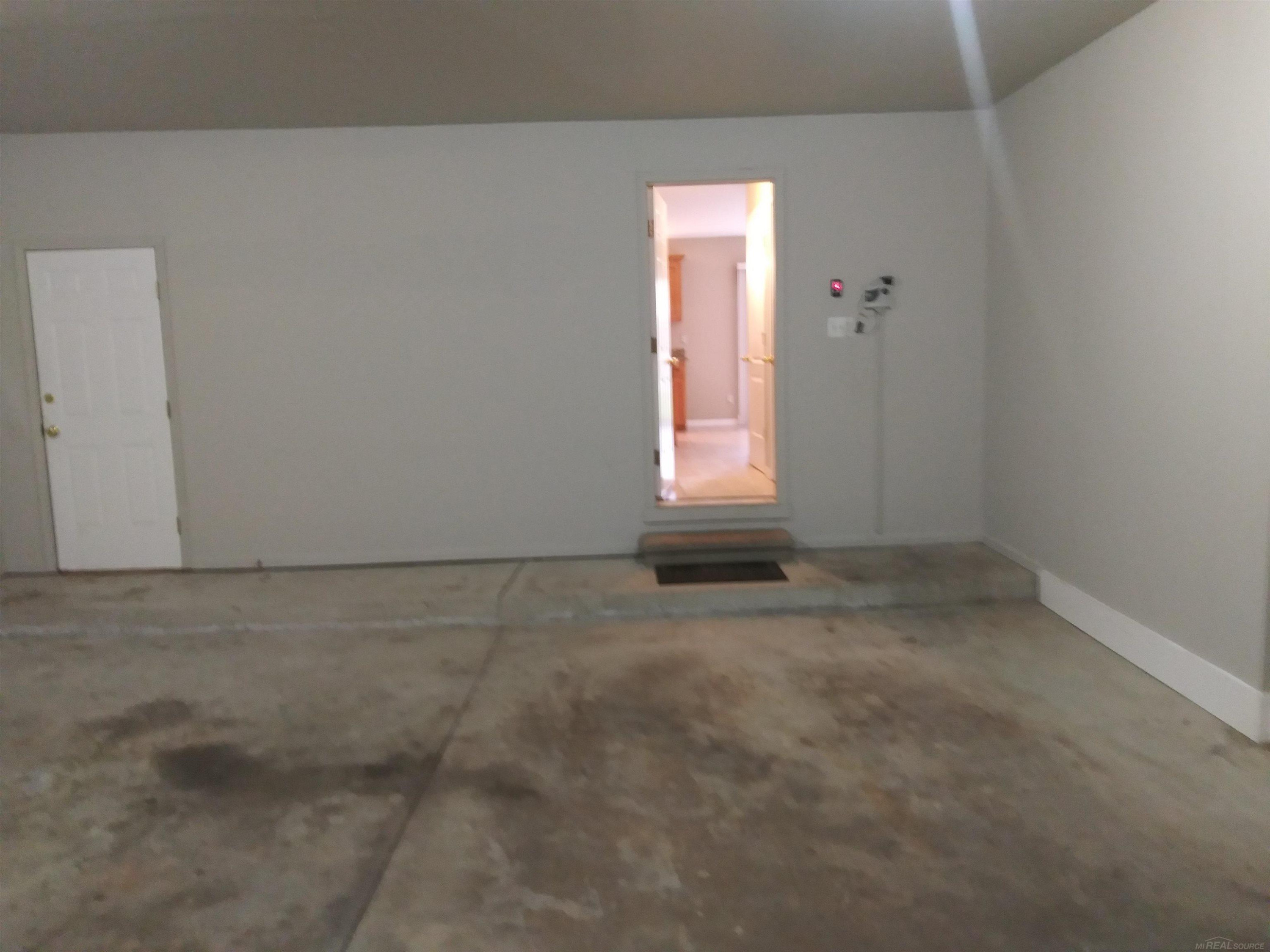 45394 Torch Lake Drive, Macomb, MI 48044 — Photo 24