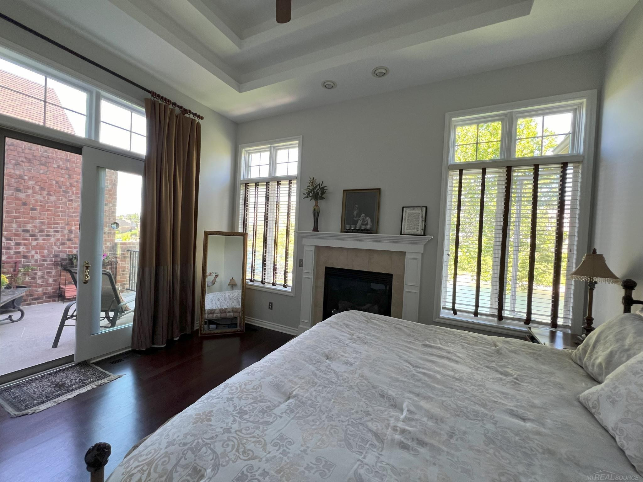 10823 Sparkling Waters, South Lyon, MI 48178 — Photo 9