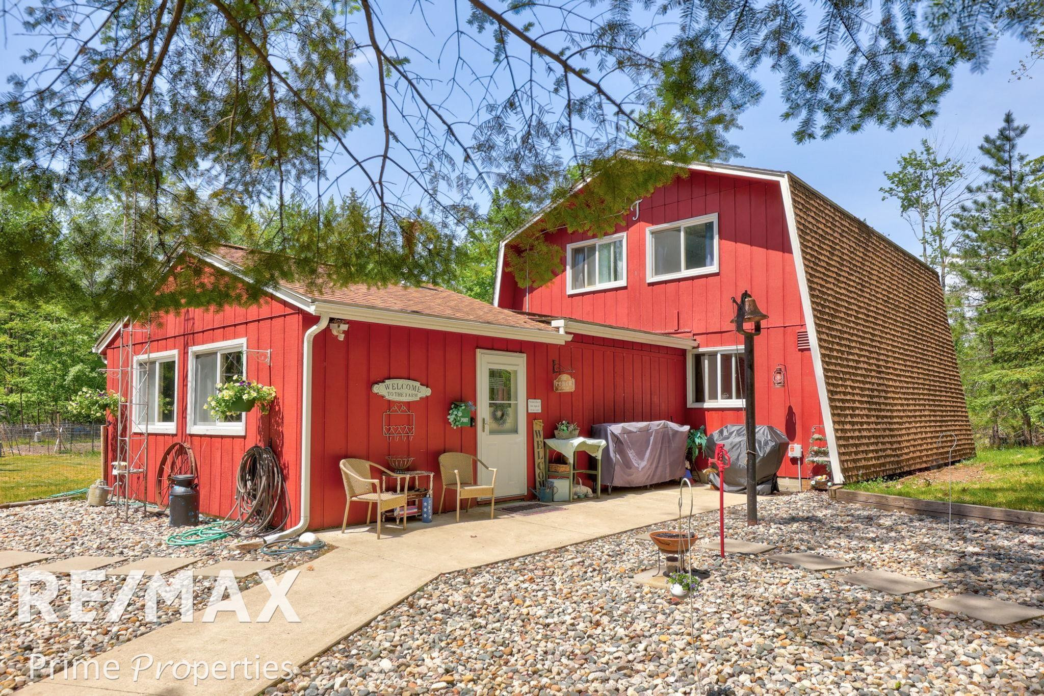 14371 W Burt, Chesaning, MI 48616 — front exterior