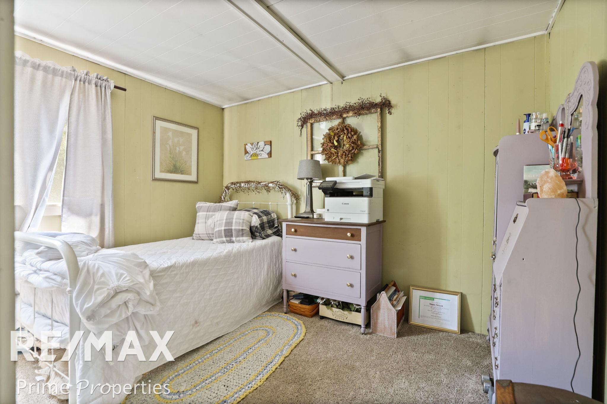 14371 W Burt, Chesaning, MI 48616 — Photo 29