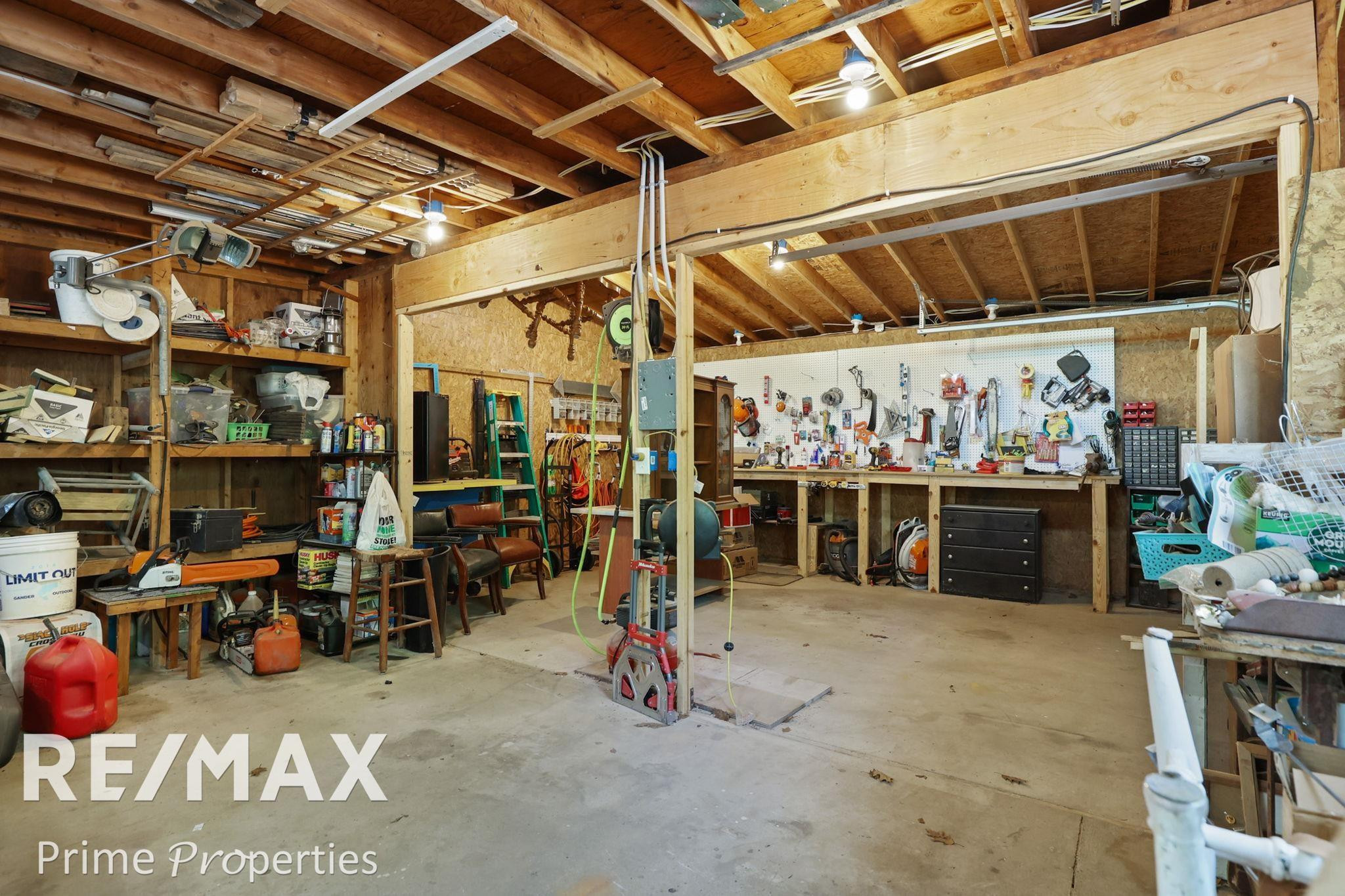 14371 W Burt, Chesaning, MI 48616 — Photo 42
