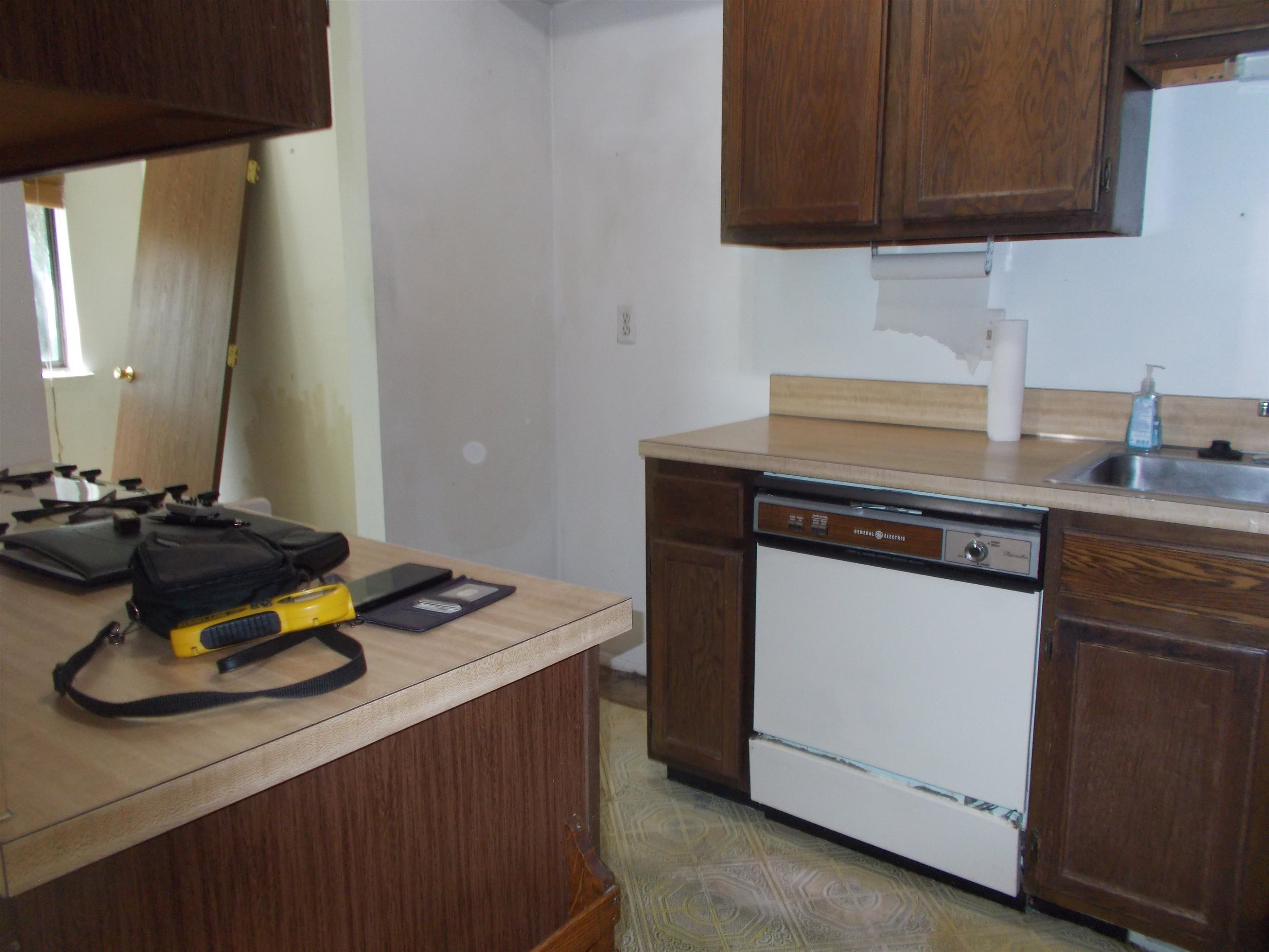 8358 Lakeview, Ypsilanti, MI 48198 — Photo 5