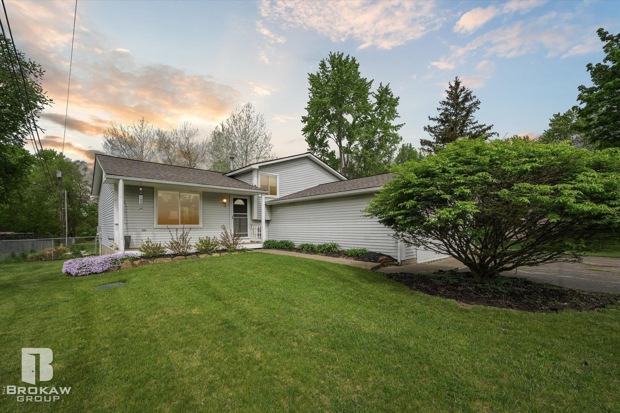 315 Sherman, Ortonville, MI 48462 — front exterior