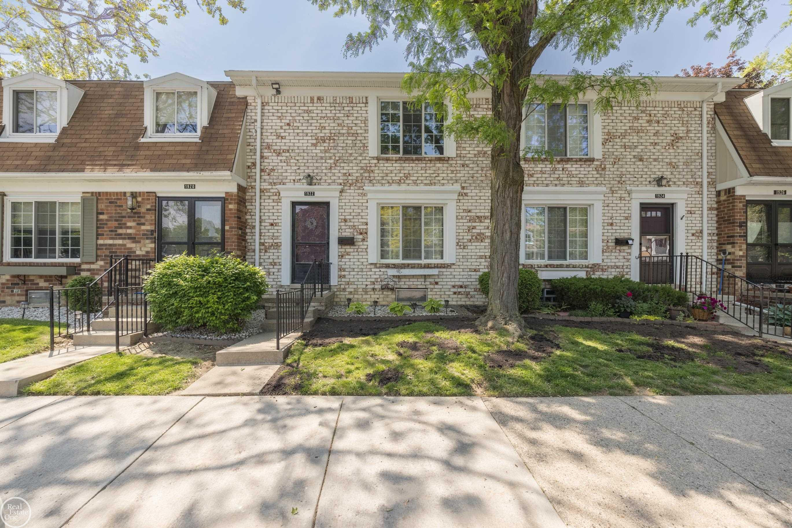 1922 Wickham Street, Royal Oak, MI 48073 — front exterior