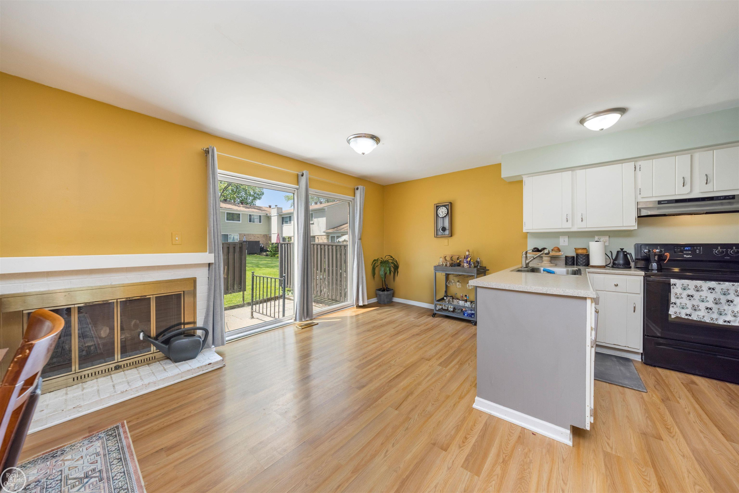 1922 Wickham Street, Royal Oak, MI 48073 — Photo 10