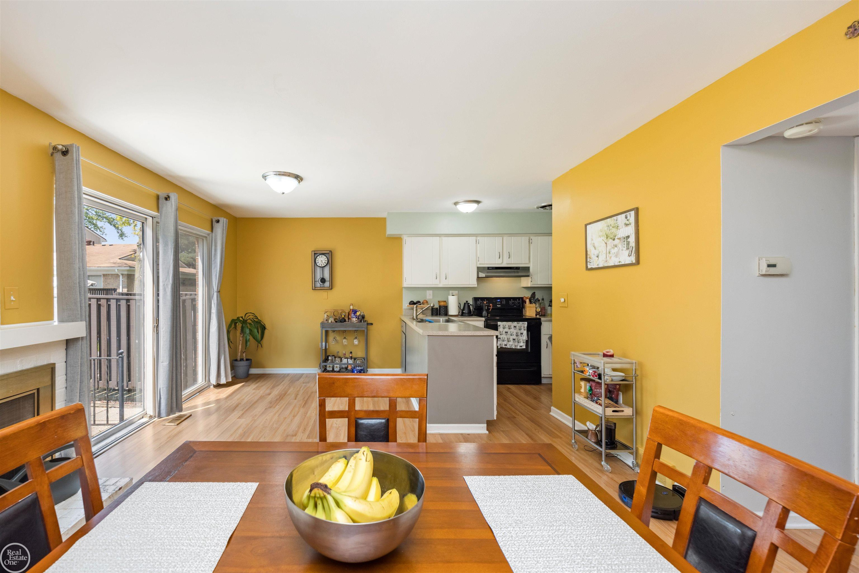 1922 Wickham Street, Royal Oak, MI 48073 — Photo 11