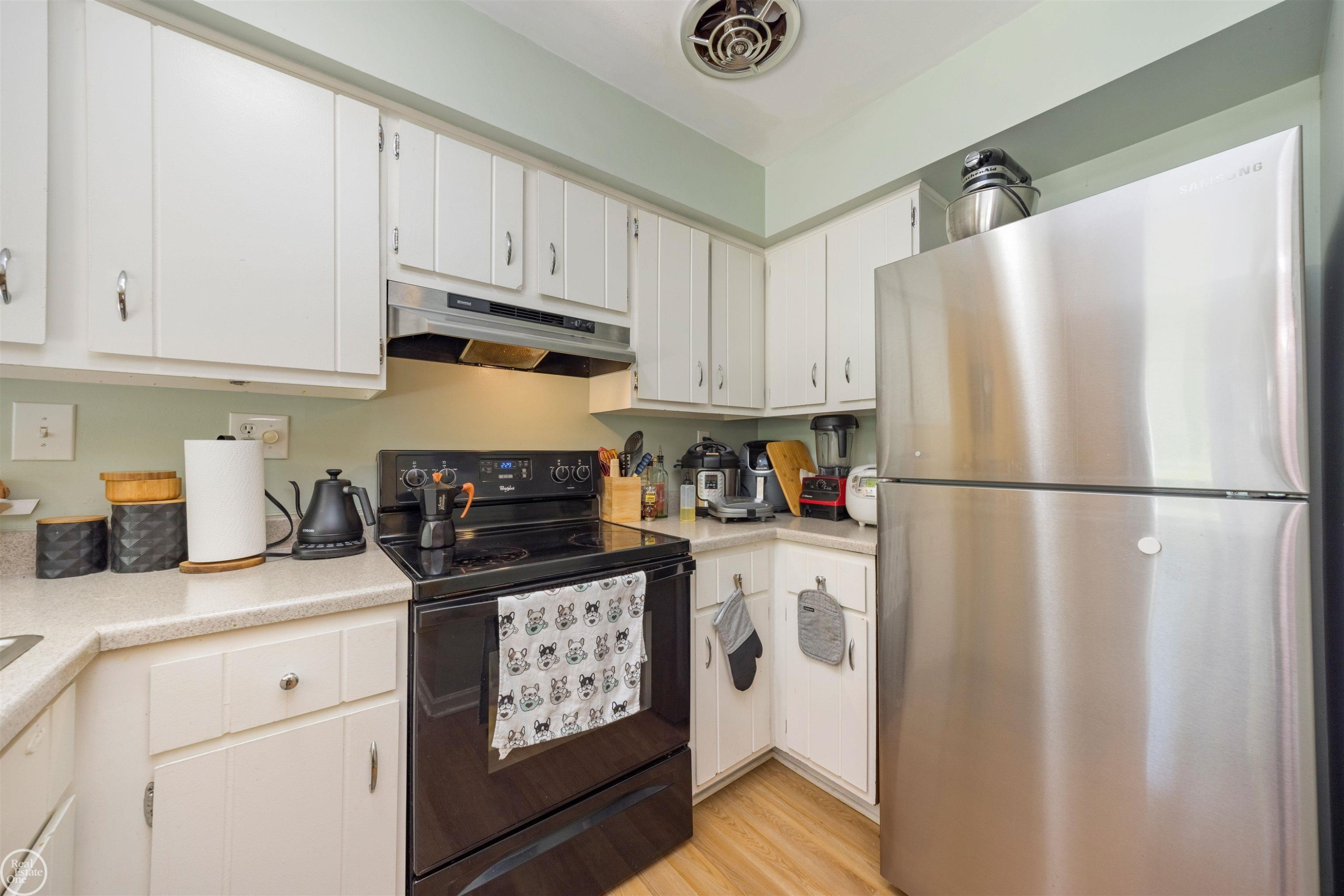 1922 Wickham Street, Royal Oak, MI 48073 — Photo 15