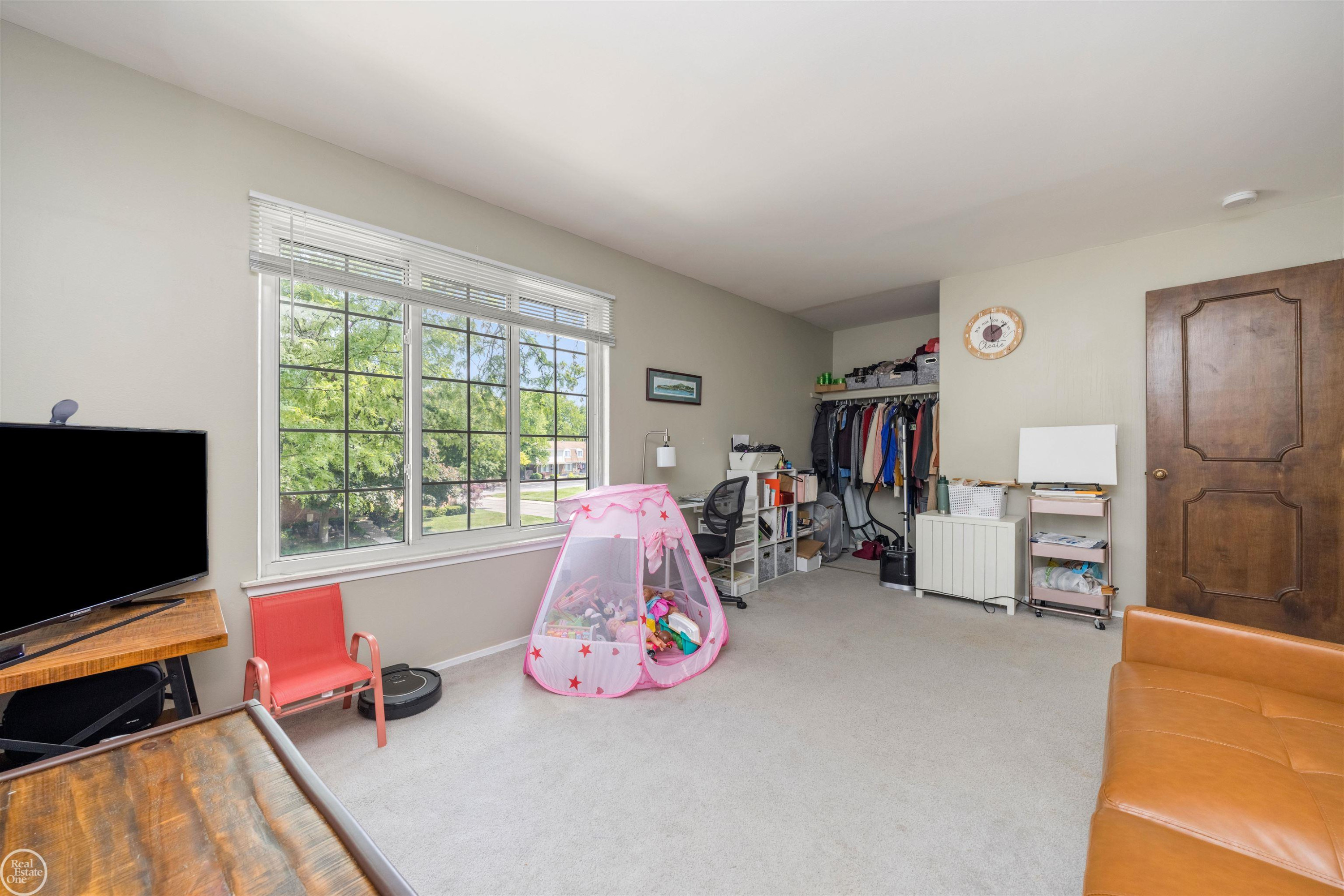 1922 Wickham Street, Royal Oak, MI 48073 — Photo 18