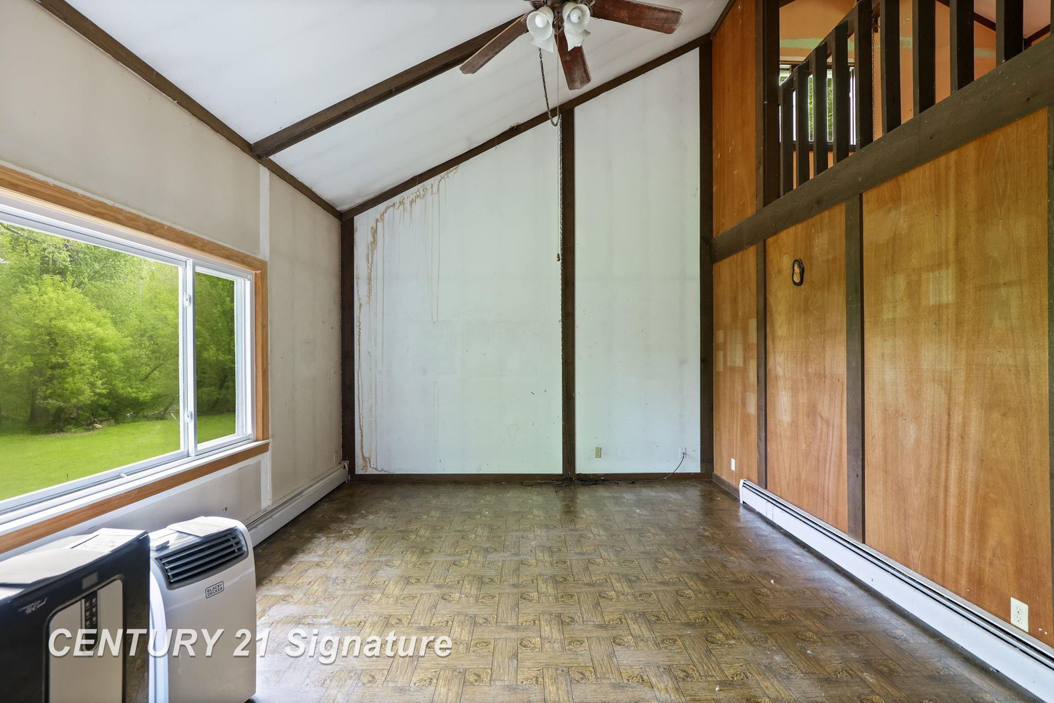 12092 Spencer Road, Saginaw, MI 48609 — Photo 10