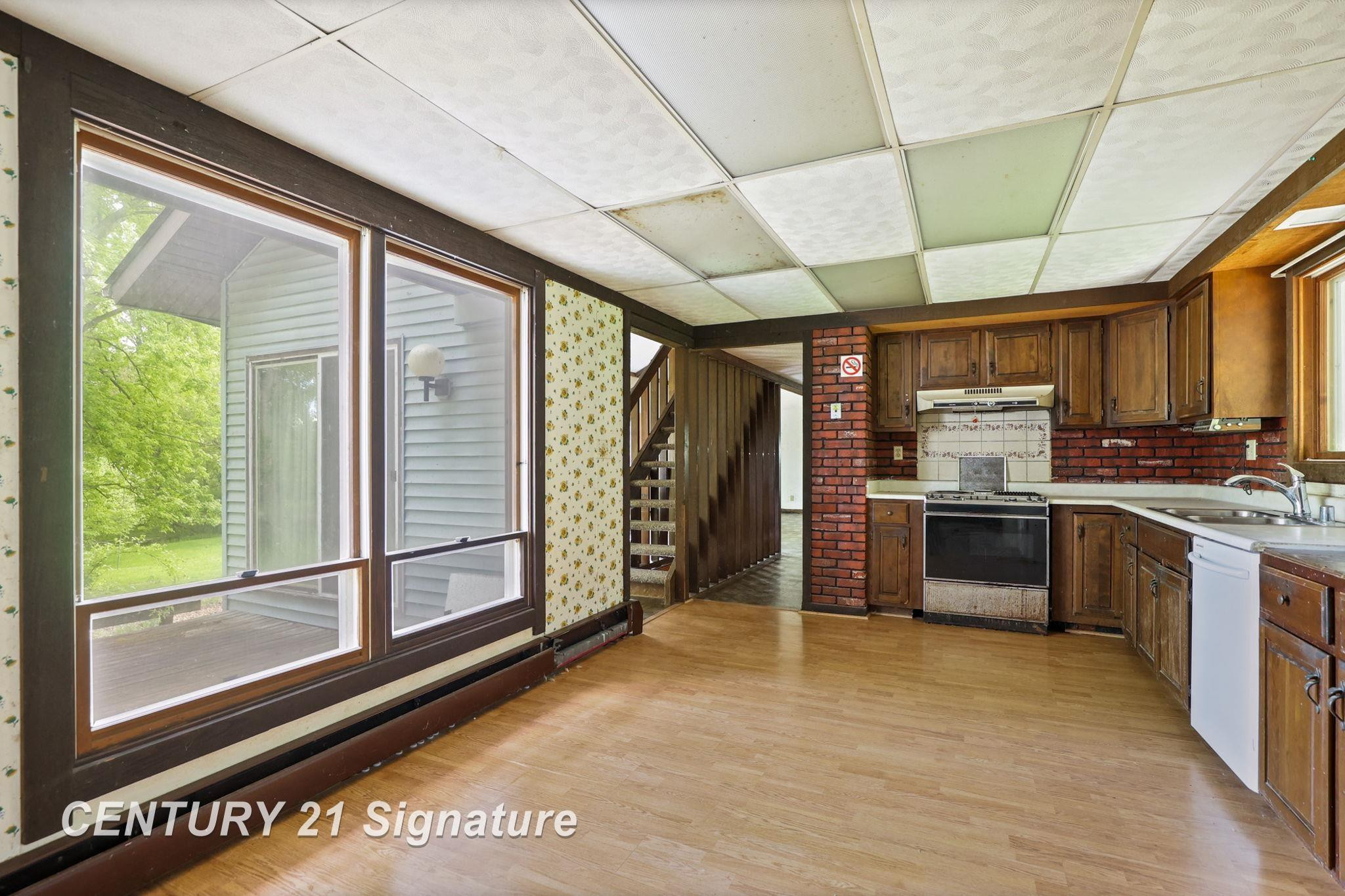 12092 Spencer Road, Saginaw, MI 48609 — Photo 19