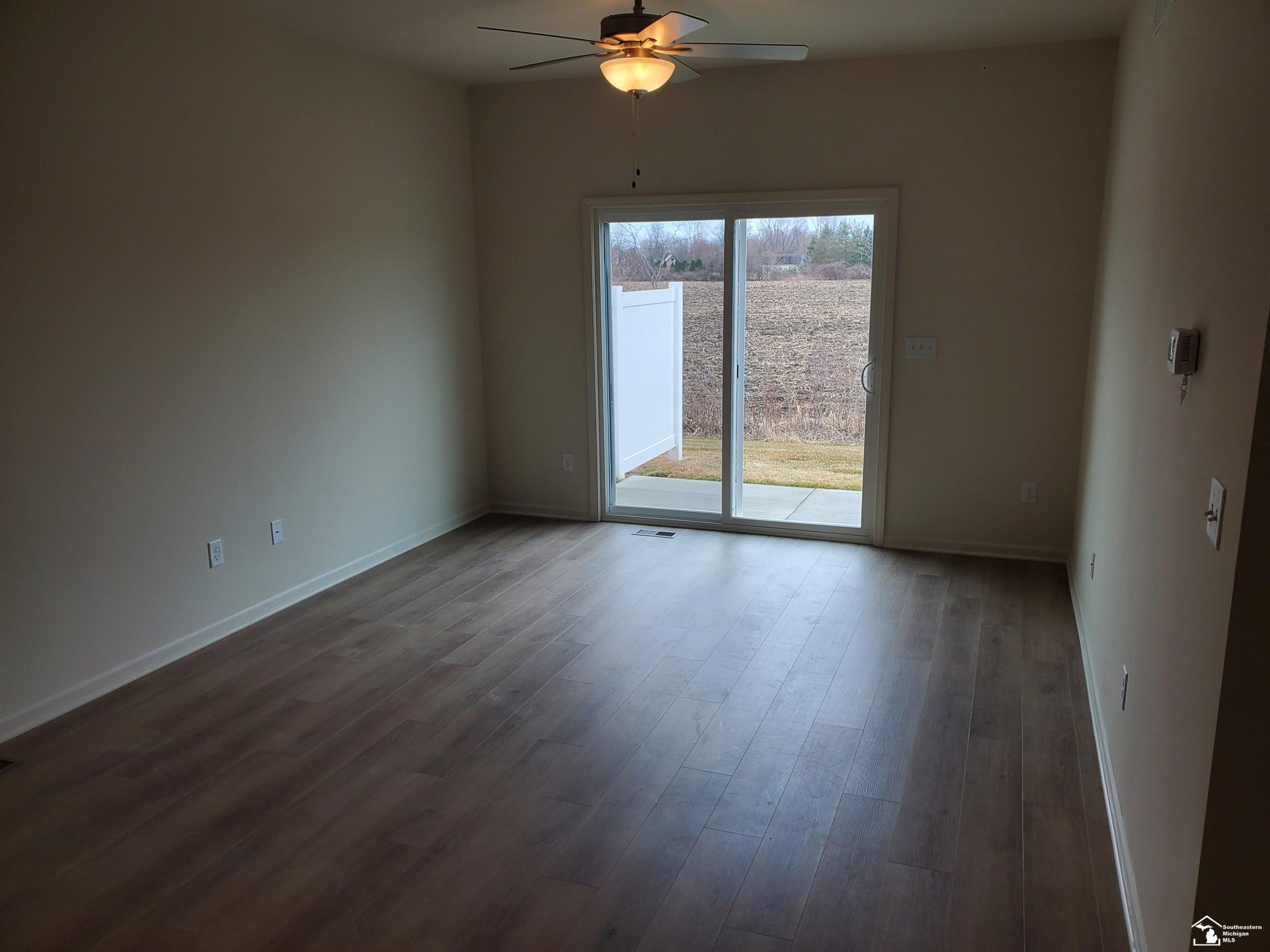 833 Plum Village, Unit 44, Monroe, MI 48161 — Photo 6
