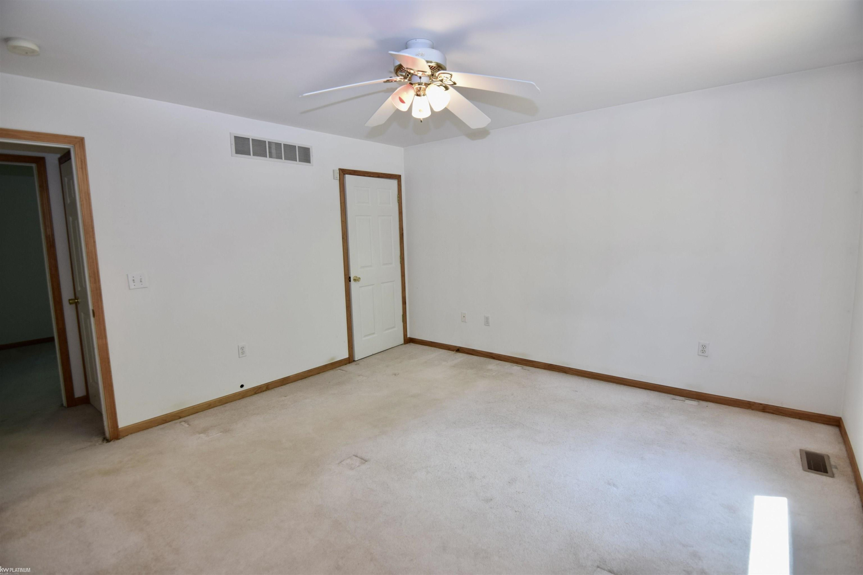 9581 Sparling Road, Wales, MI — Photo 12