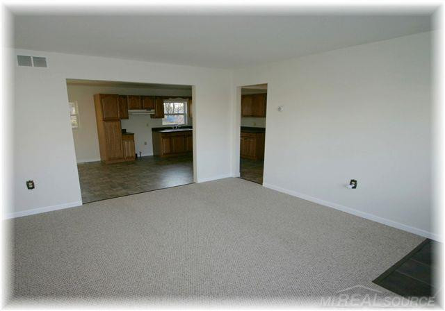 23240 23 Mile, MI 48042 — Photo 5