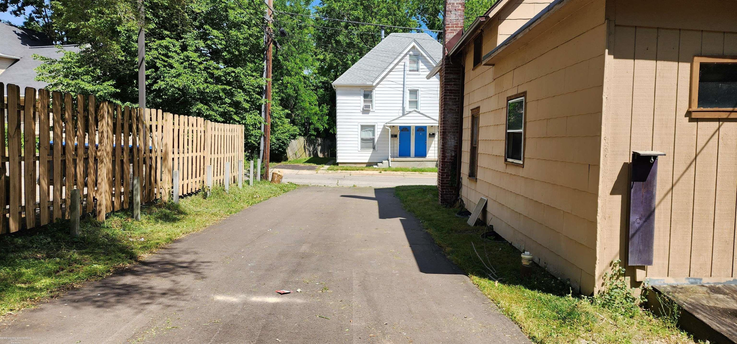 209 Arcade, Ypsilanti, MI 48197 — Photo 4
