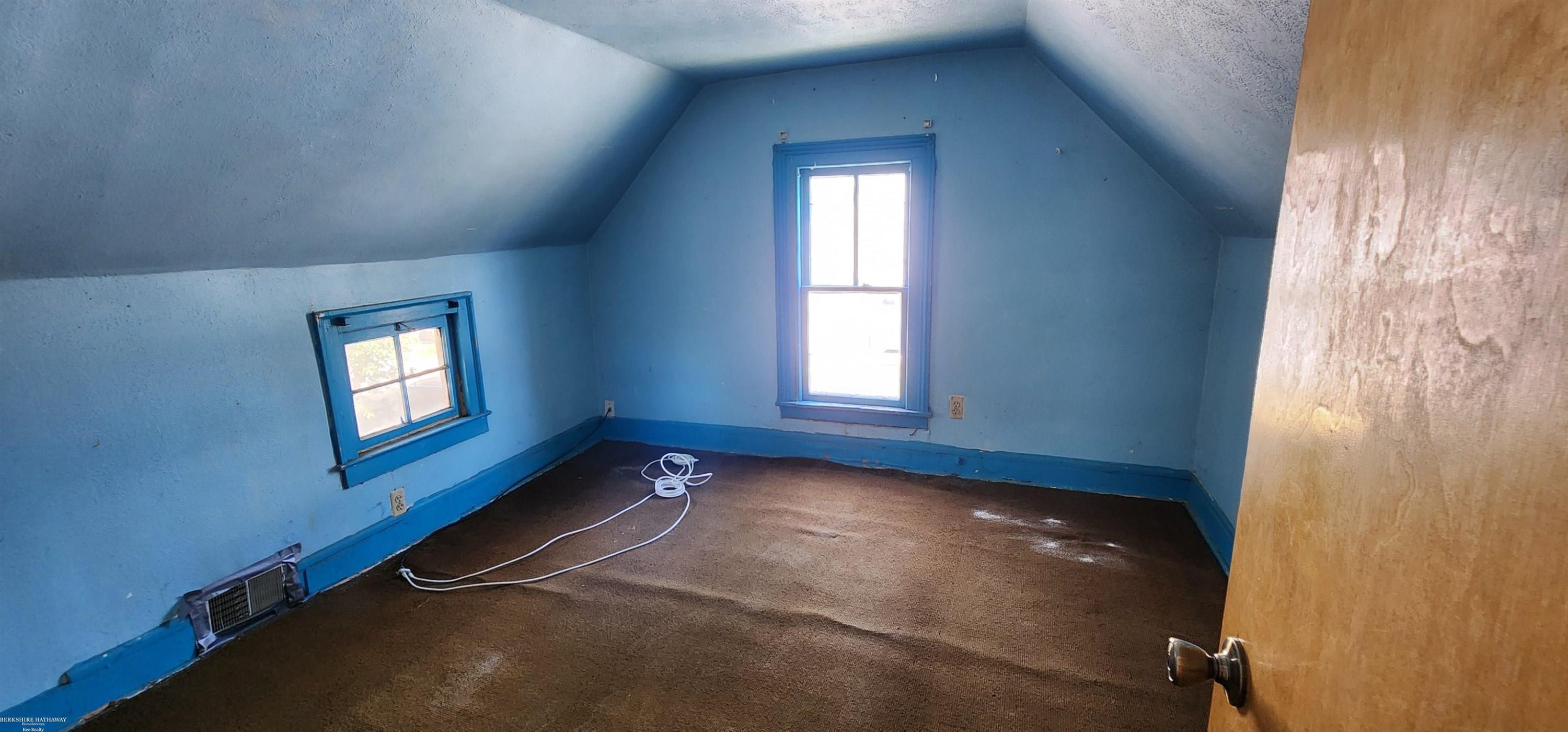 209 Arcade, Ypsilanti, MI 48197 — Photo 16