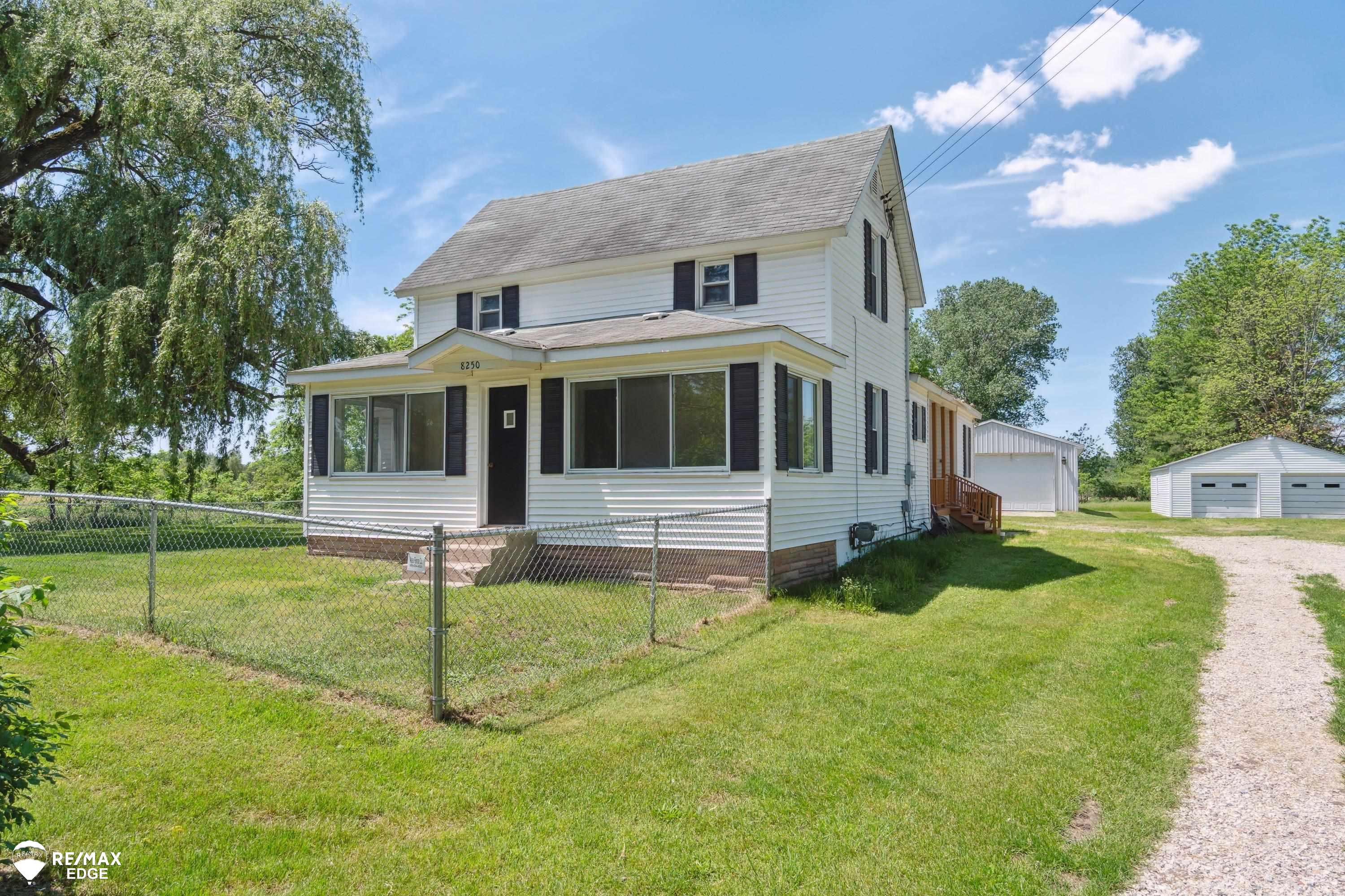 8250 Bell, Birch Run, MI 48415 — front exterior