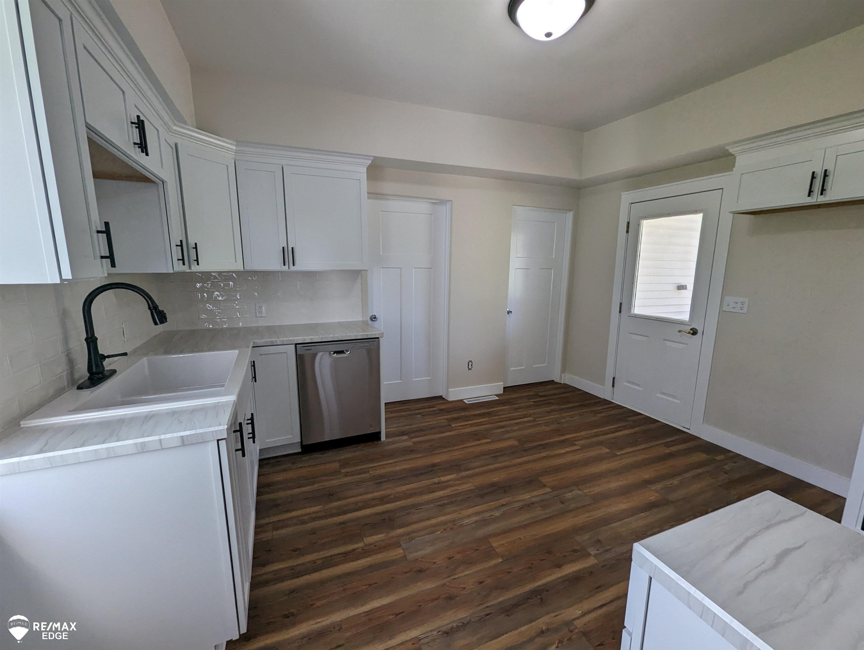 8250 Bell, Birch Run, MI 48415 — Photo 9