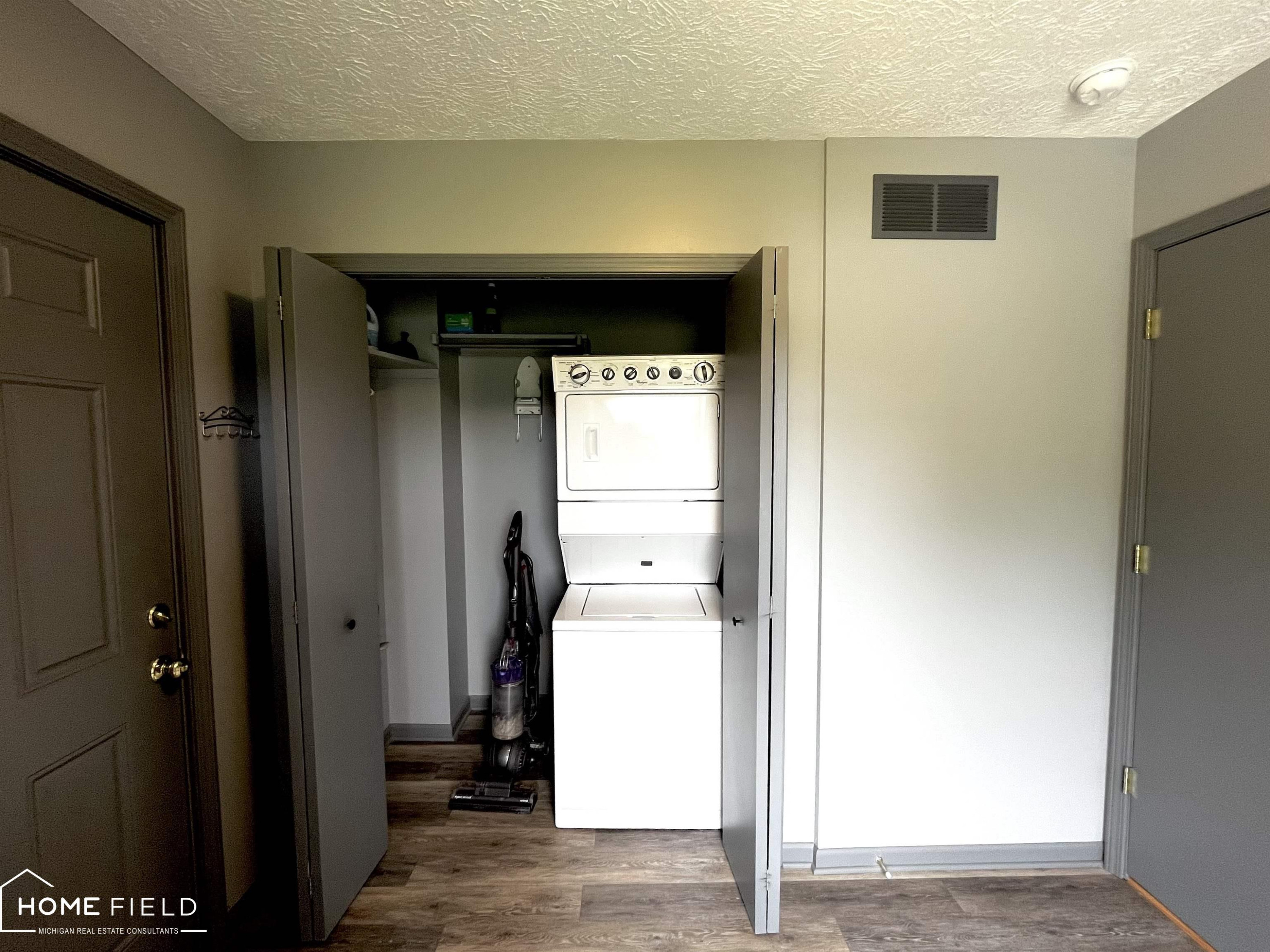 8387 Simpson, Ovid, MI 48866 — Photo 10
