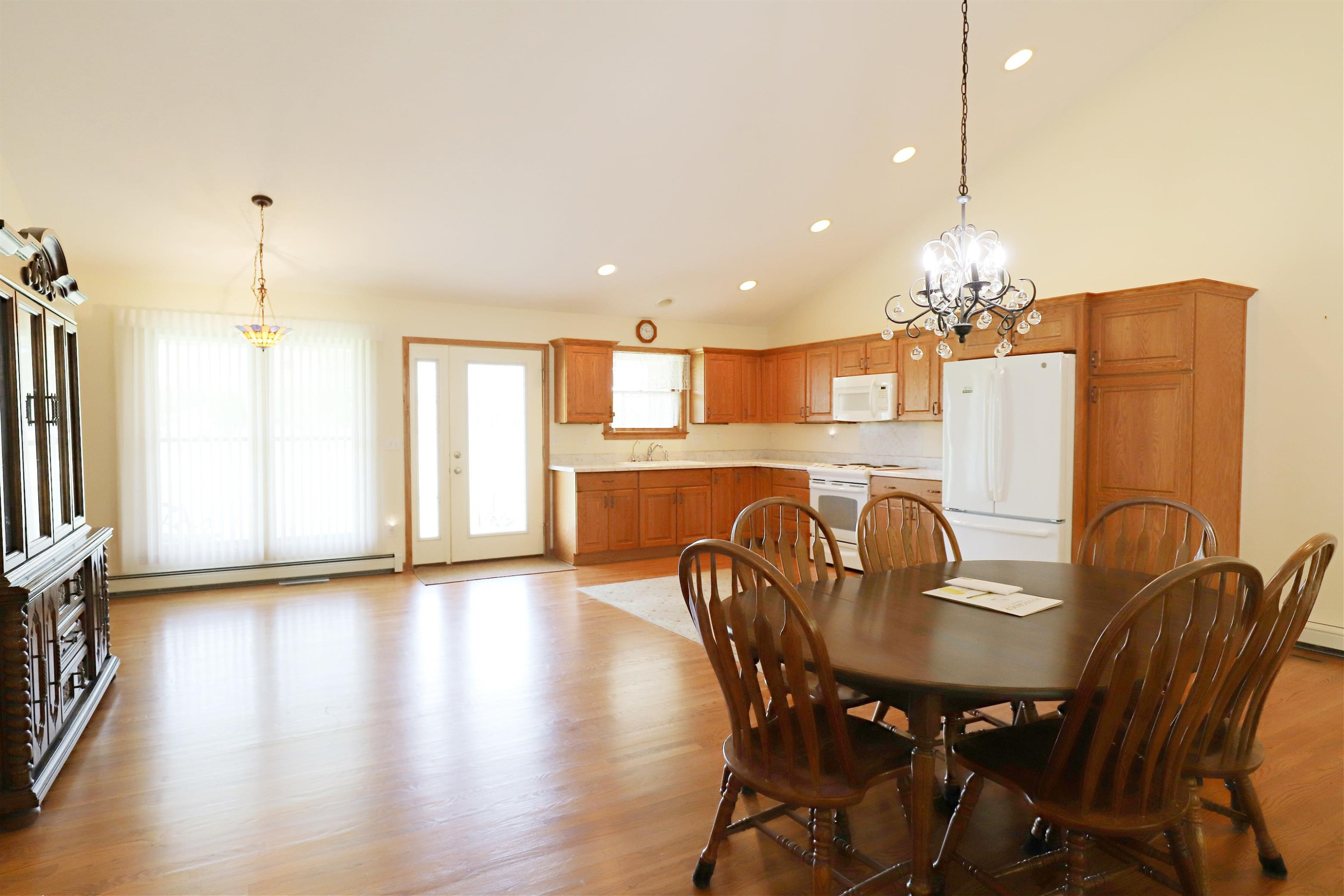 612 Walnut, Corunna, MI 48817 — Photo 8