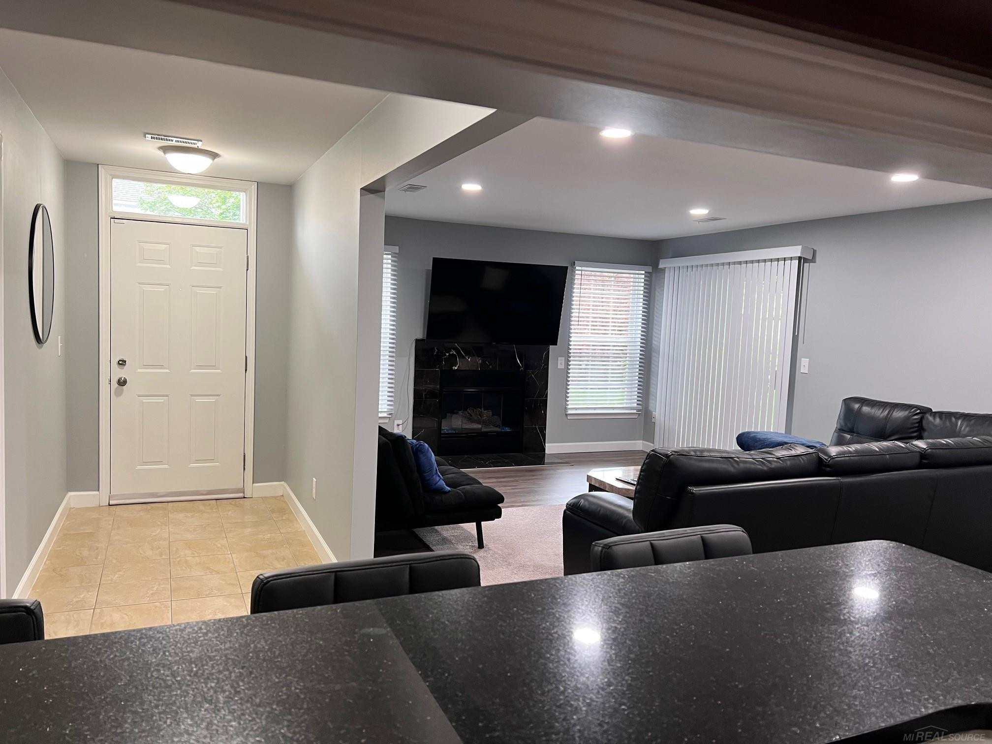 5852 Pine Aires Drive, Sterling Heights, MI 48314 — Photo 5