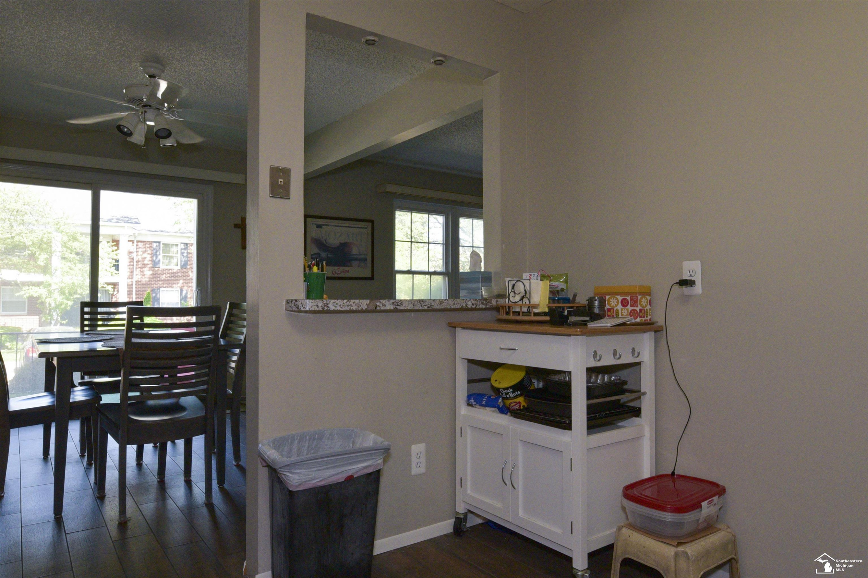 27635 W Echo, 114, Farmington Hills, MI 48334 — Photo 18