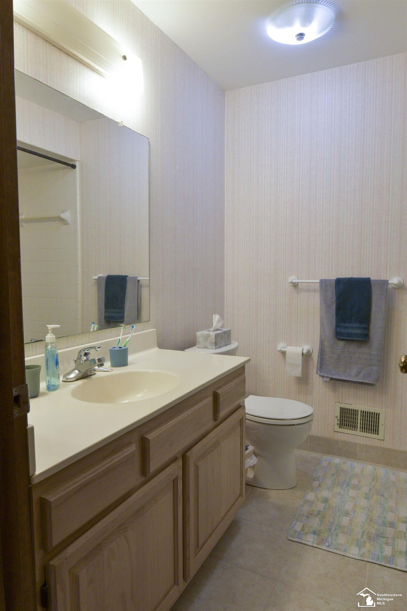 27635 W Echo, 114, Farmington Hills, MI 48334 — Photo 38