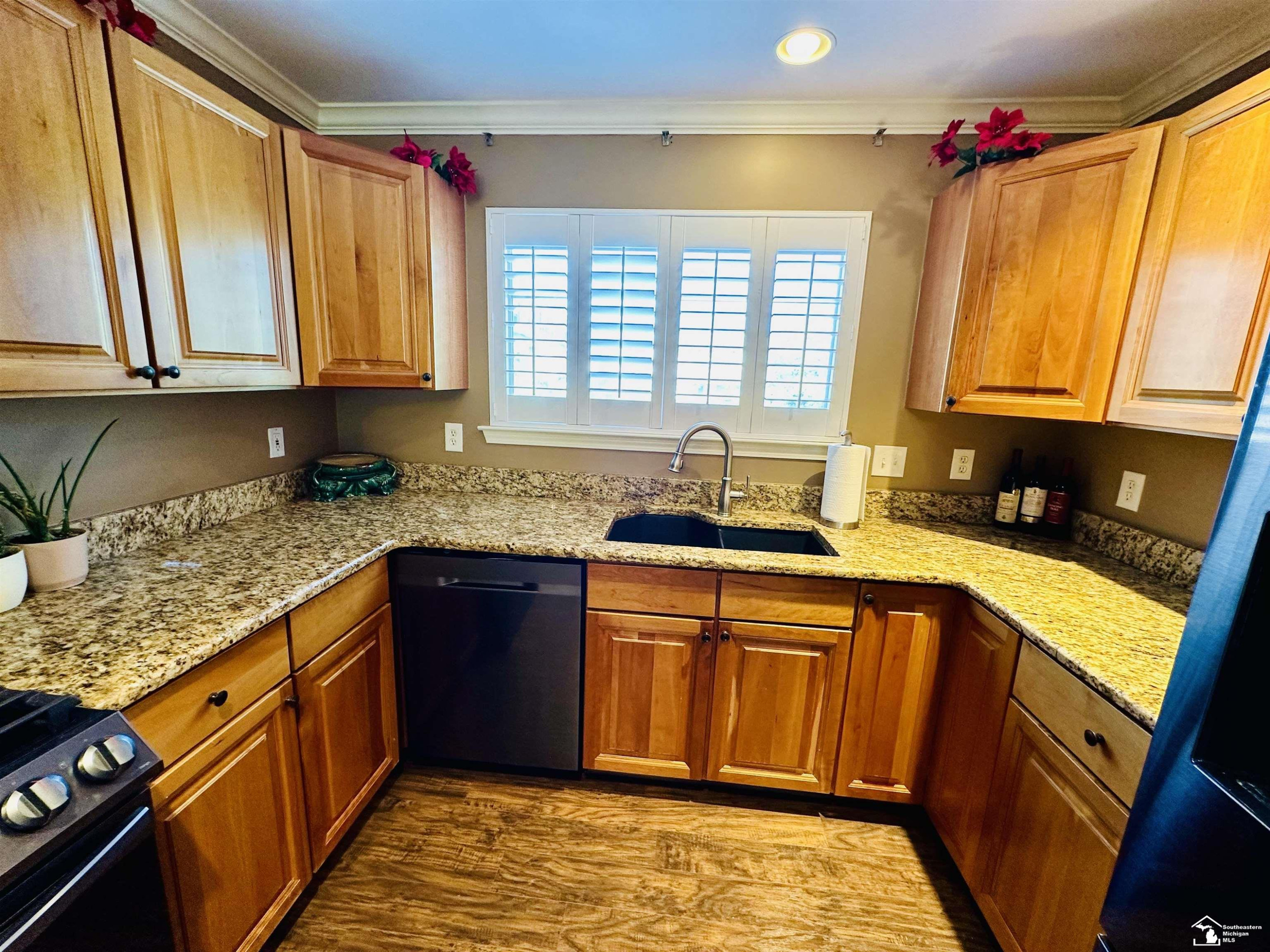707 E River Park Village, Northville, MI 48167 — Photo 10