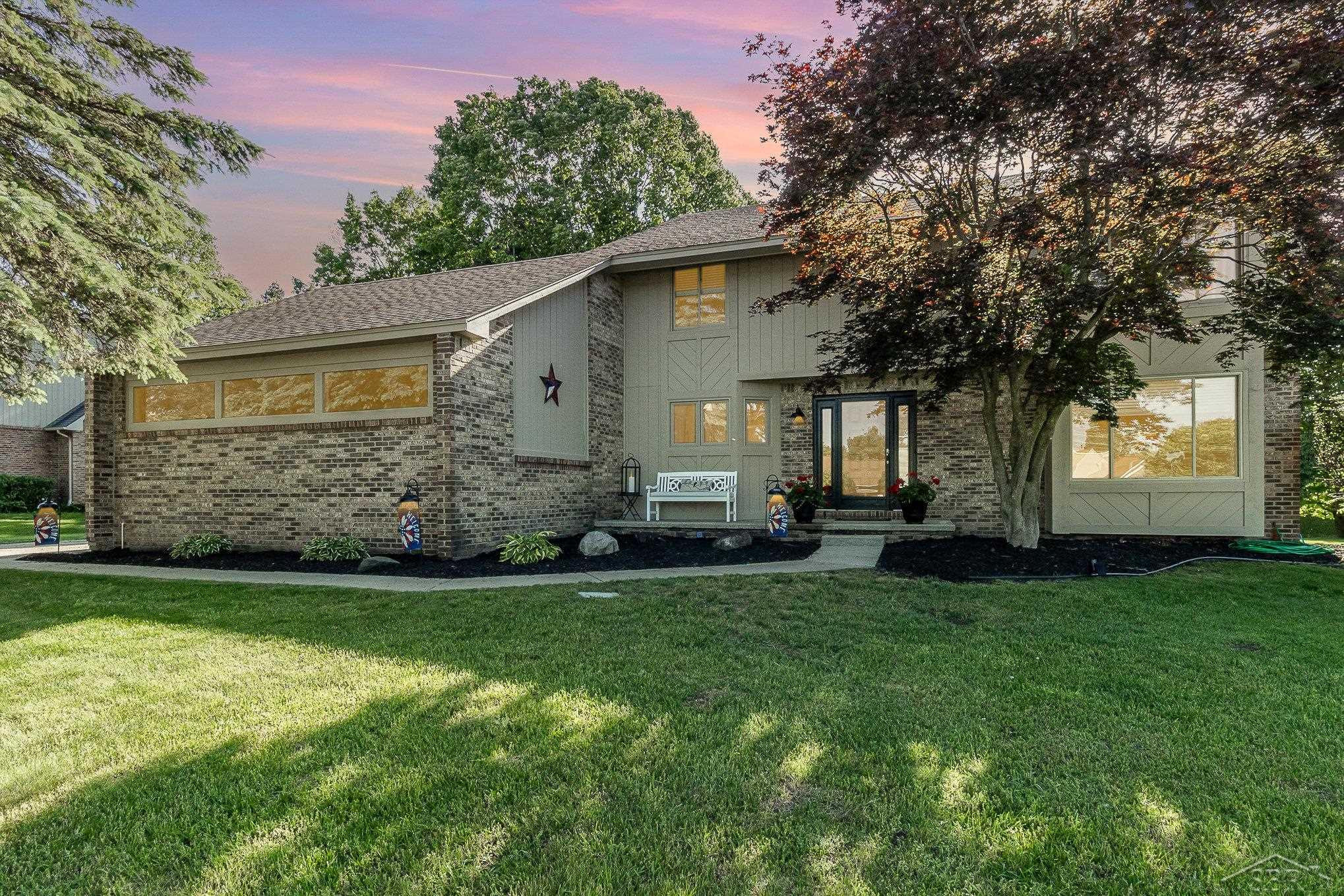 11178 Clovis Pointe Drive, South Lyon, MI 48178 — Photo 2