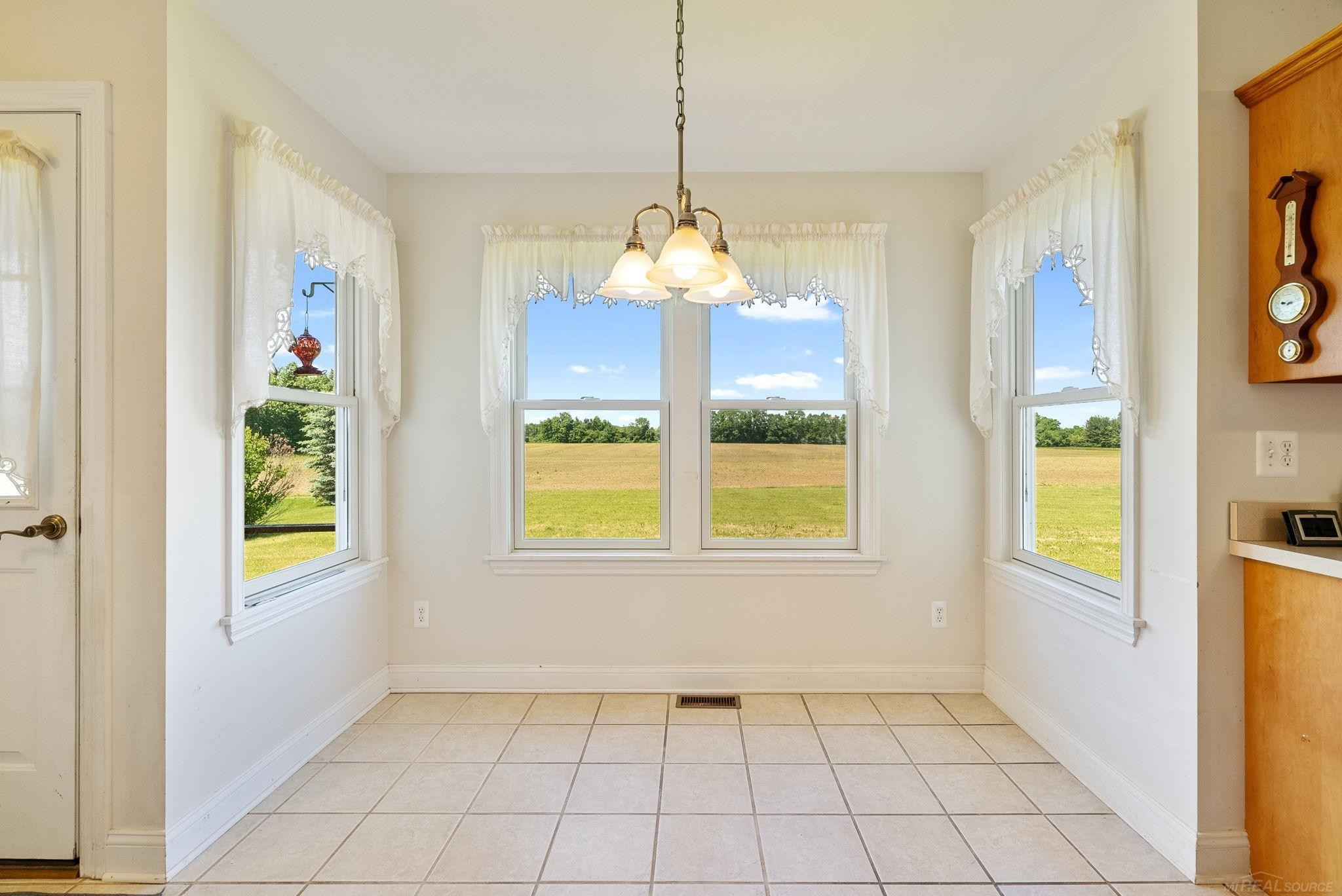 9850 Yale Road, Avoca, MI 48006 — Photo 13