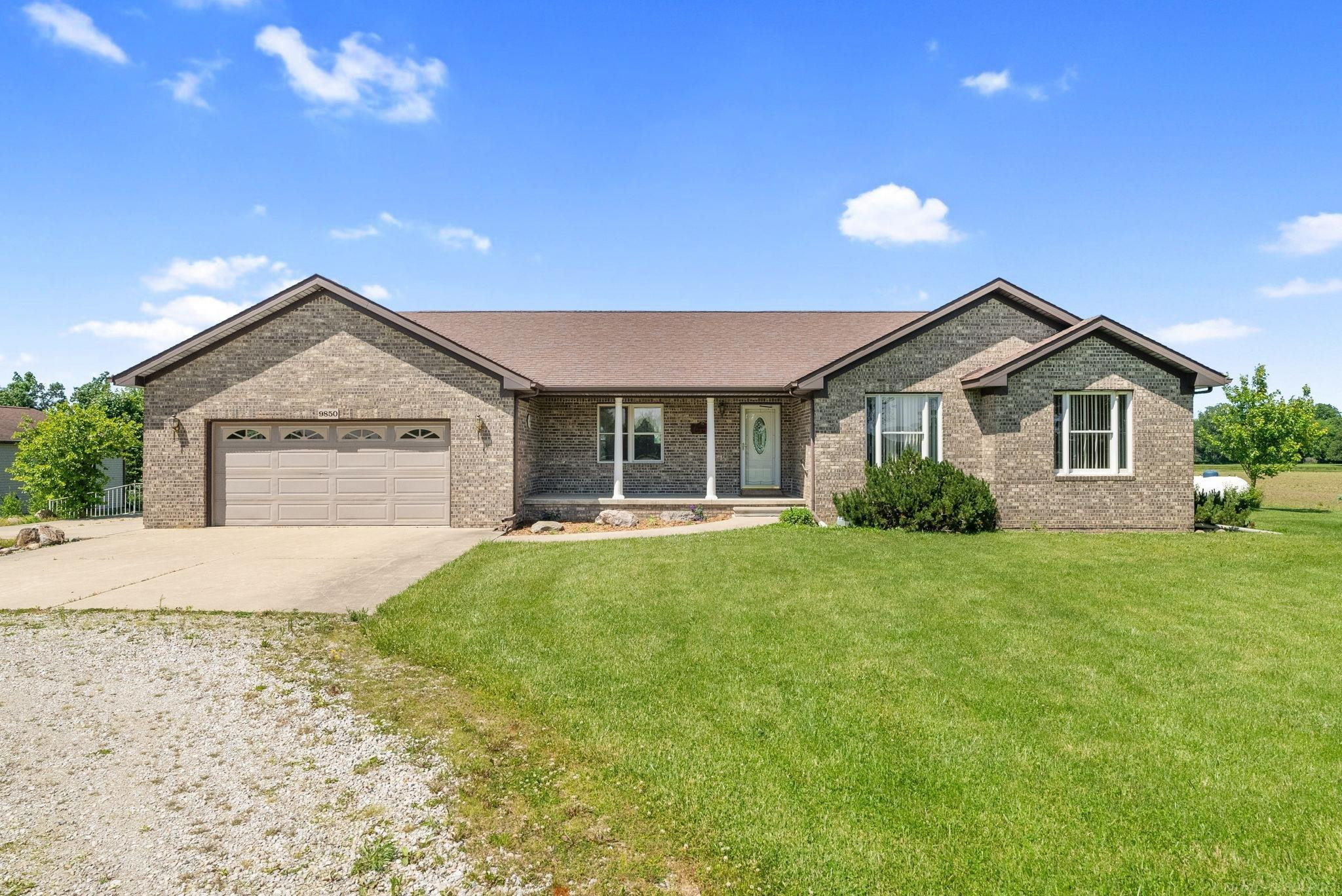9850 Yale Road, Avoca, MI 48006 — Photo 32