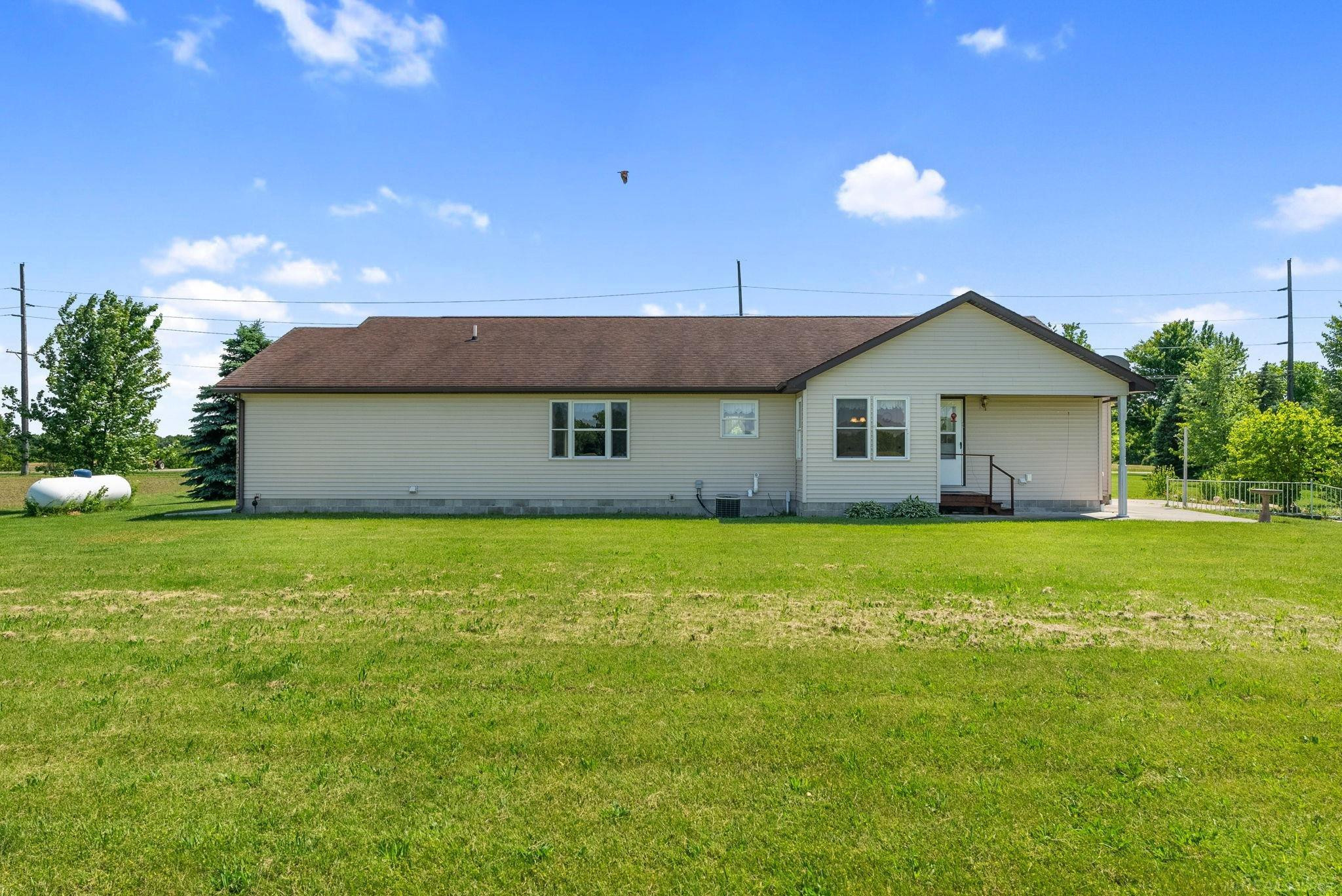 9850 Yale Road, Avoca, MI 48006 — Photo 34