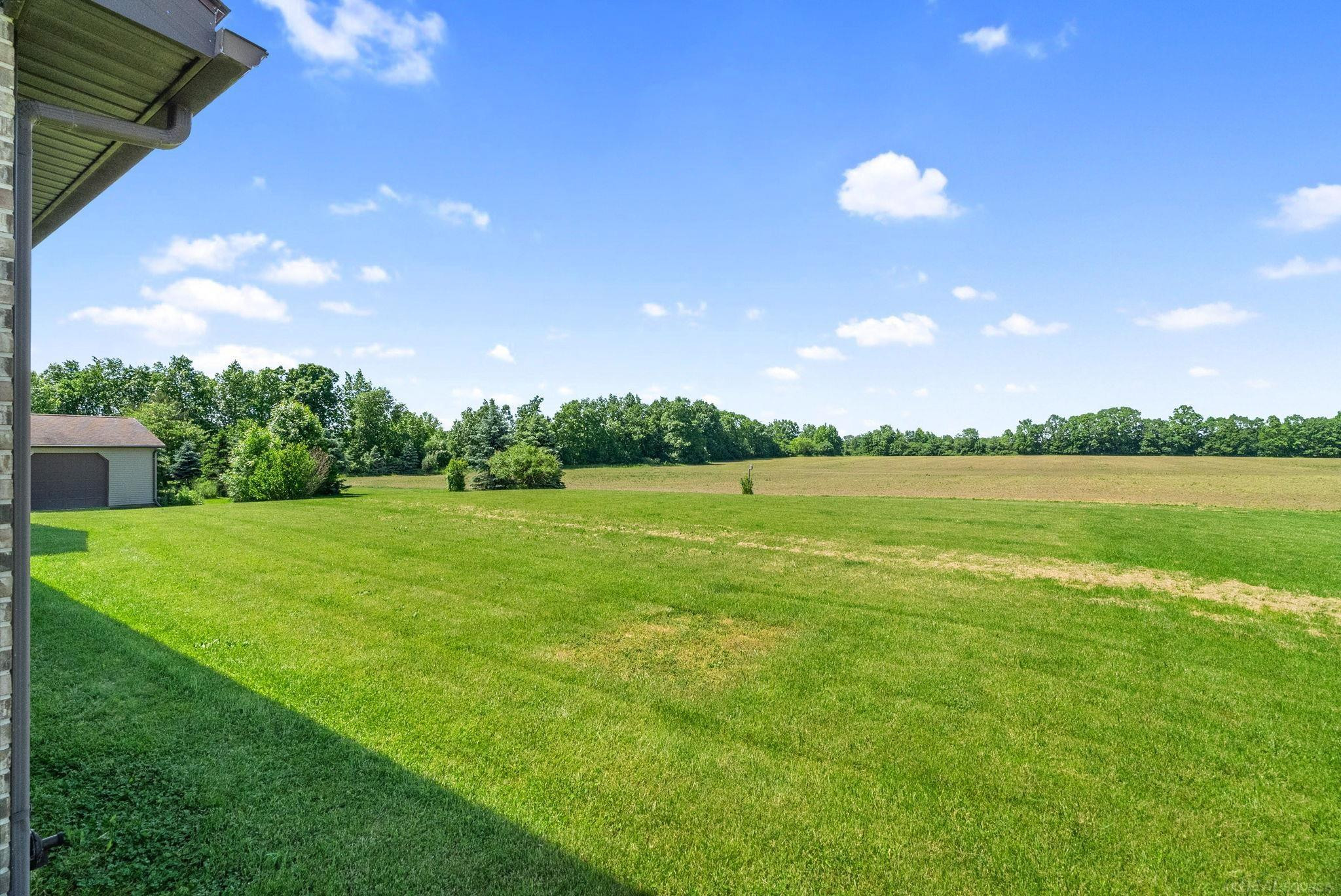 9850 Yale Road, Avoca, MI 48006 — Photo 36